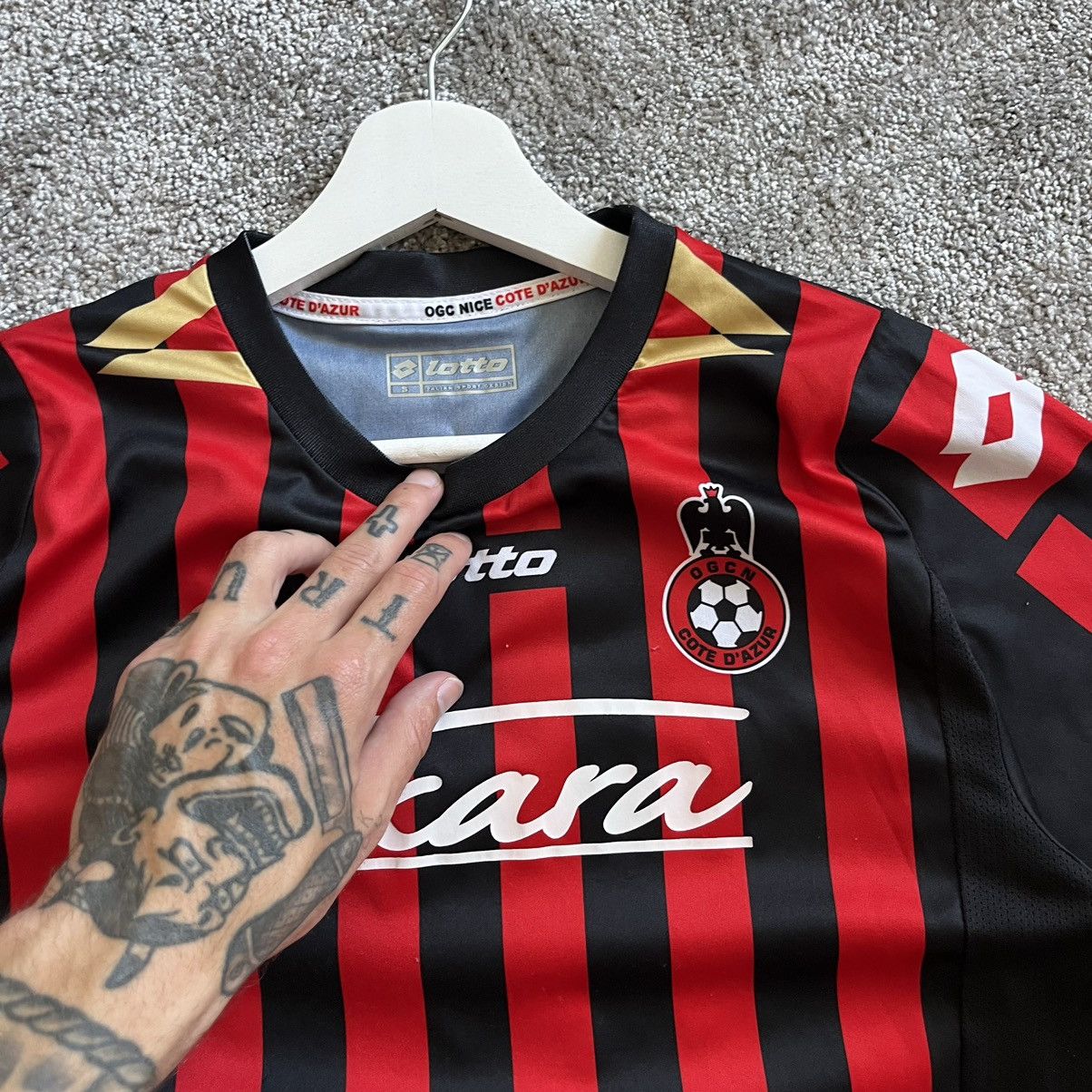 Vintage Vintage Lotto OSG Nice Alex 2011-2012 Soccer Jersey Size US S / EU 44-46 / 1 - 4 Thumbnail