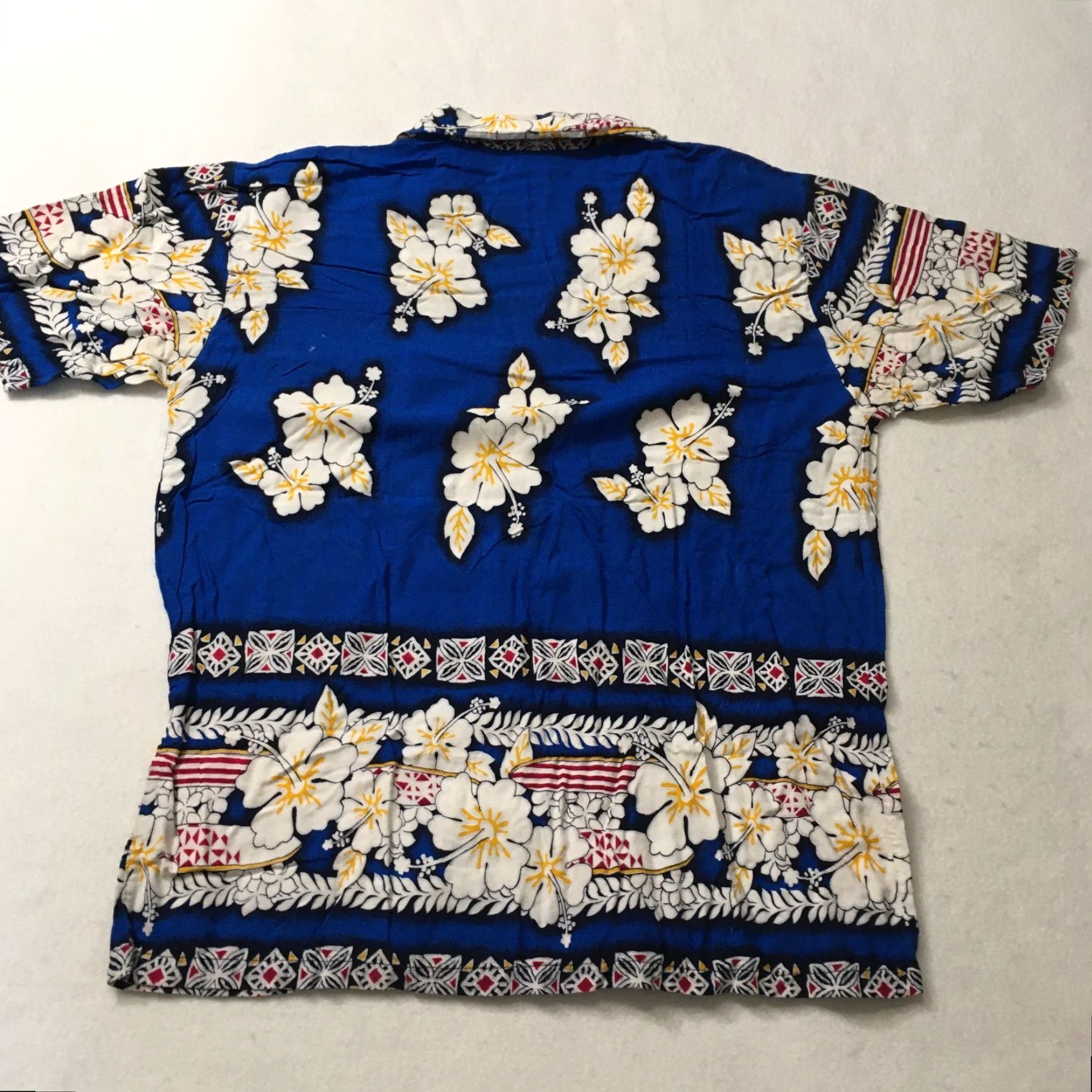 Vintage KOKO Shirt Men Medium Blue Classic Surfer Print Cotton Floral Short Sleeve Button-Up Collared Hawaiian Theme Size US M / EU 48-50 / 2 - 7 Thumbnail