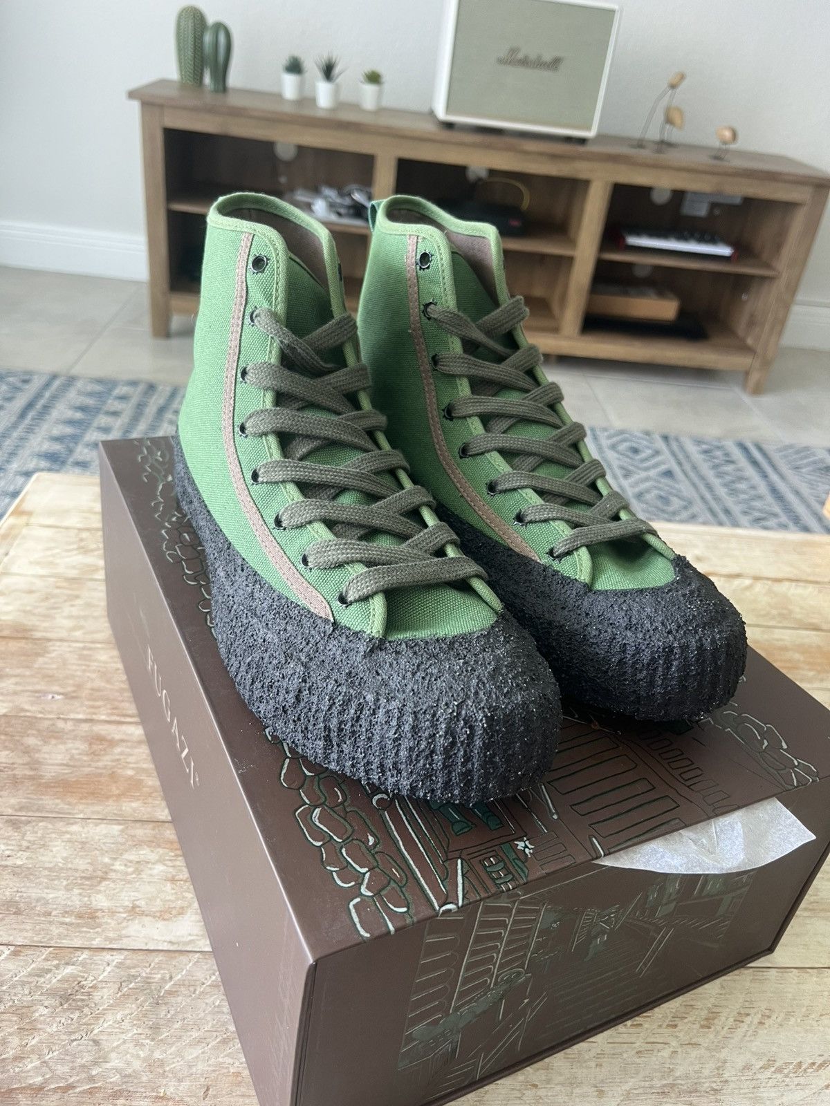 Fugazi Trench Olive Size US 11 / EU 44 - 2 Thumbnail