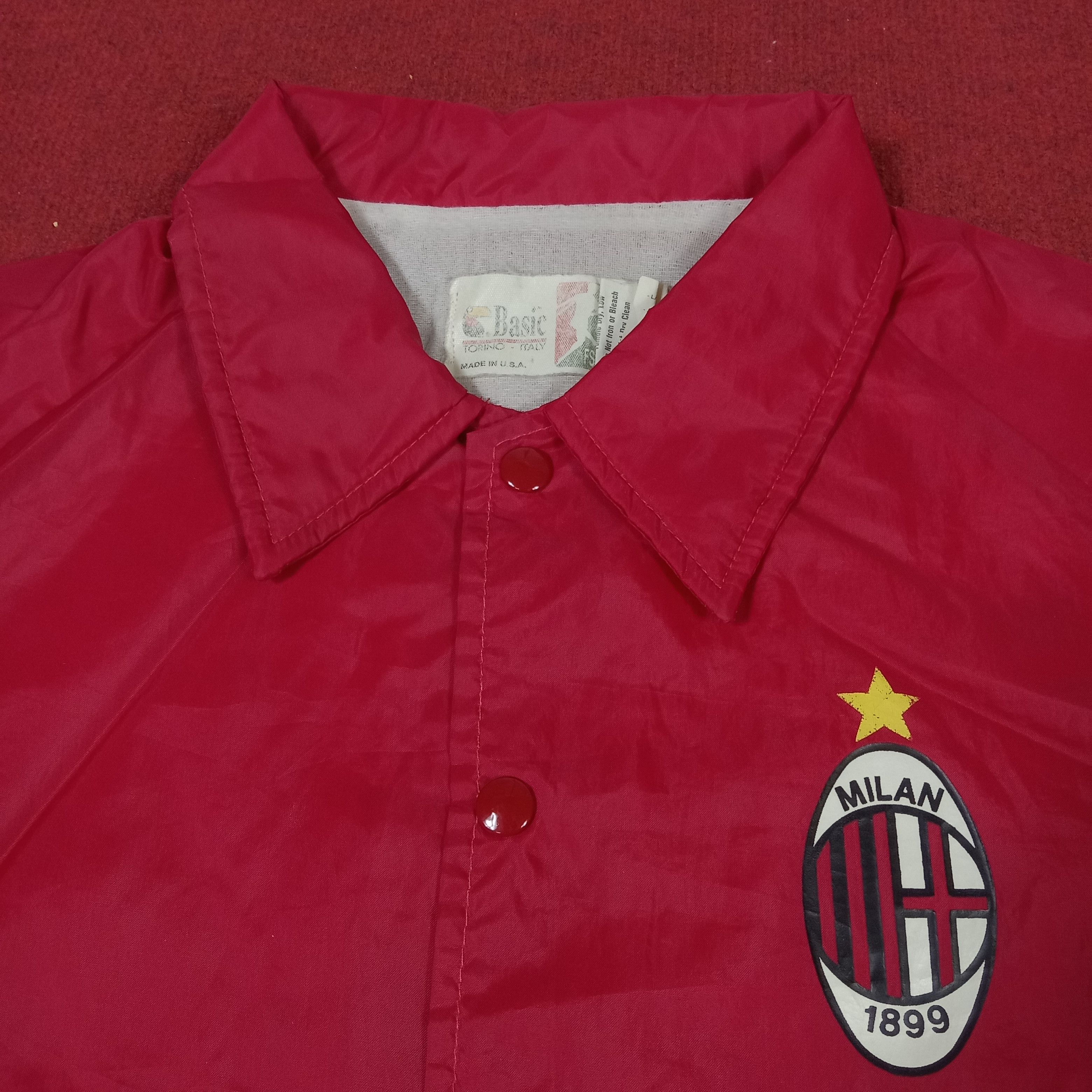 Vintage AC Milan Football Club Sportswear Windbreaker Style Jacket Size US L / EU 52-54 / 3 - 7 Thumbnail