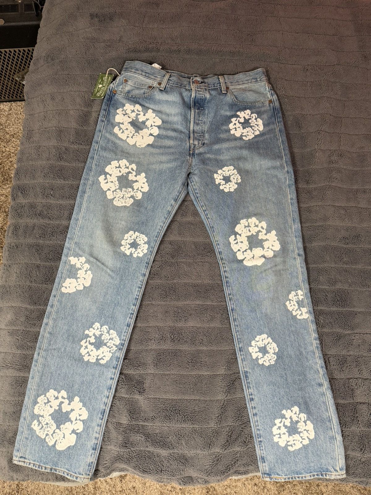 DENIM TEARS Denim Tears light wash jeans Size US 36 / EU 52 - 2 Thumbnail