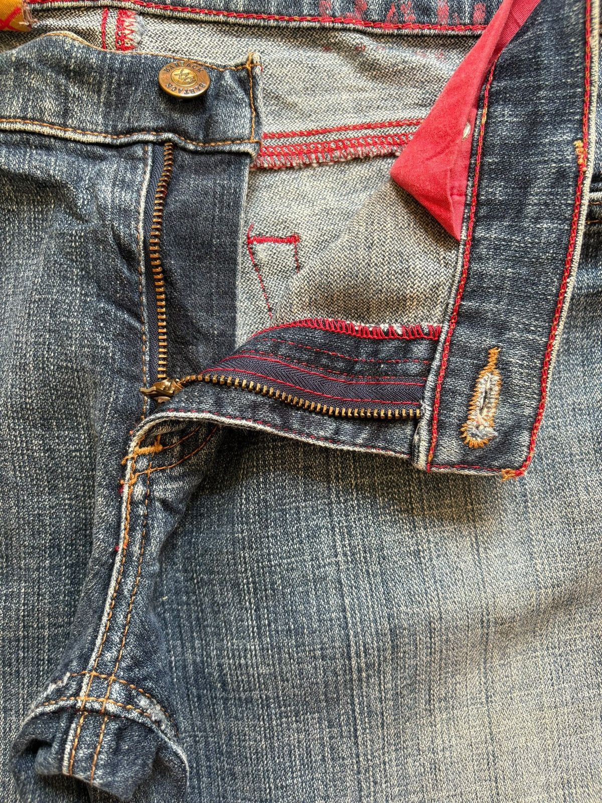 Japanese Brand Vintage Japanese Brand Mud Wash Distressed Flare Jeans Size US 31 - 9 Thumbnail