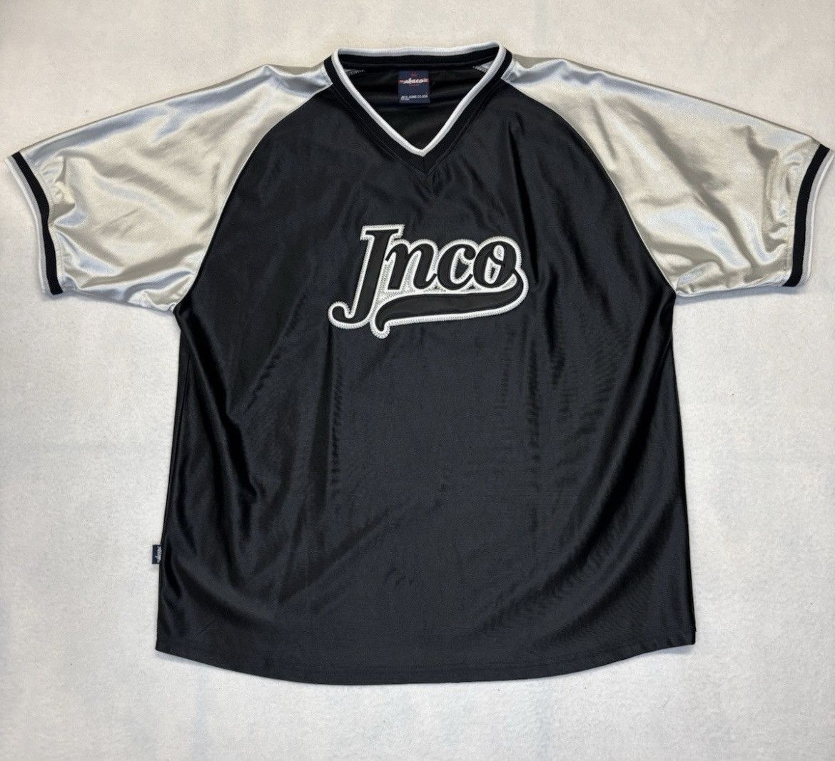 JNCO Black and silver vintage jnco jersey Size US L / EU 52-54 / 3 - 1 Thumbnail