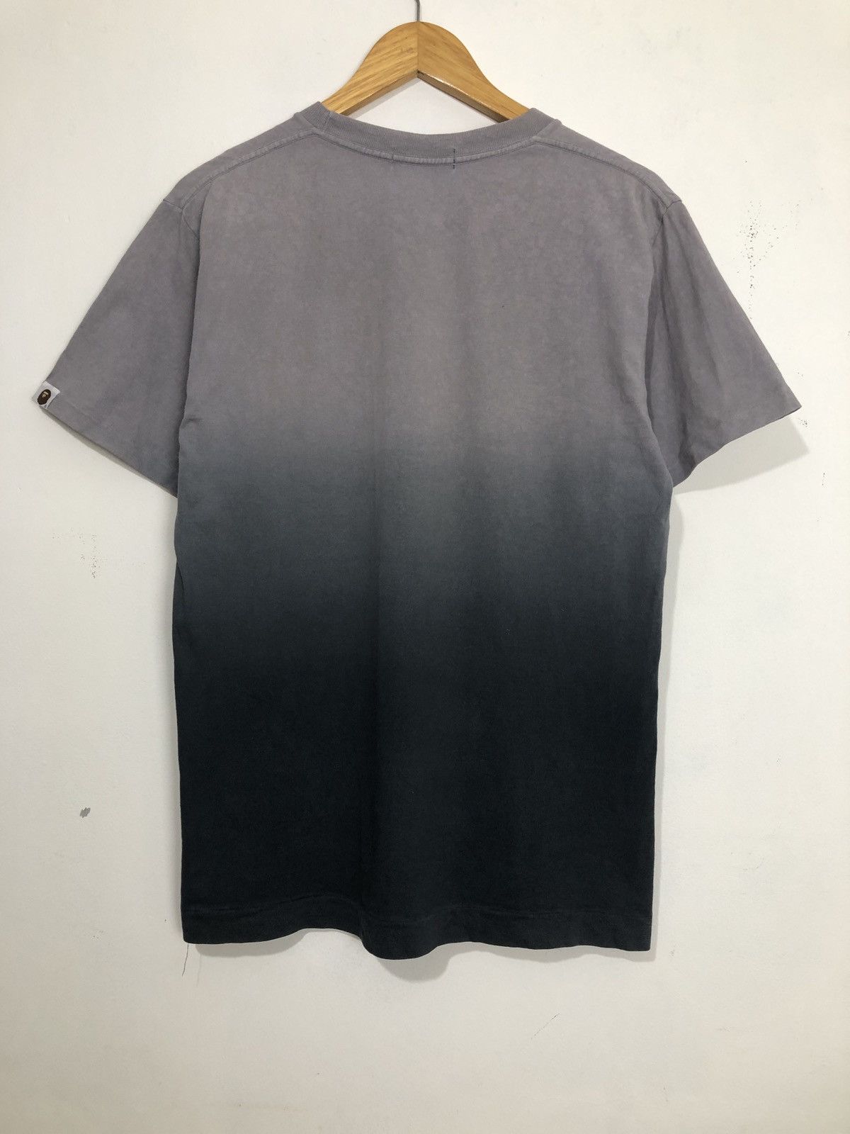 Vintage Bape A Bathing Ape T-Shirt Size US M / EU 48-50 / 2 - 2 Thumbnail