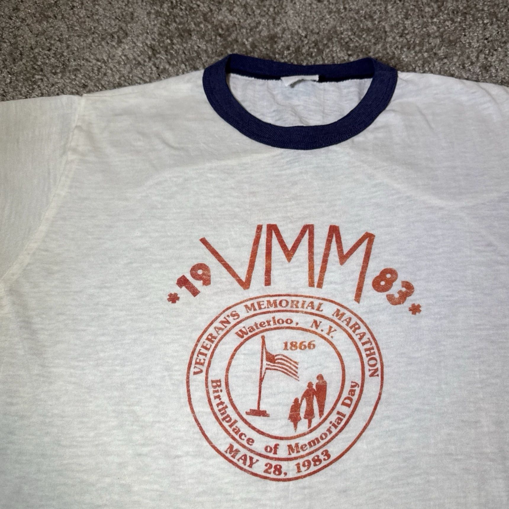 Vintage VTG ’83 Veterans Memorial Marathon Waterloo New York Runner Ringer T-Shirt Small Mens White 80s Size US S / EU 44-46 / 1 - 4 Thumbnail
