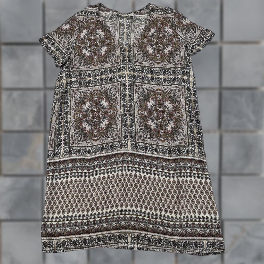 Pinko Hinge Dress Shift Knee Length Short Sleeve Braown Yellow Pink Paisley Bohemian V-Neck Pullover Lightweight Ladies S Regular Size 28" / US 6 / IT 42 - 1 Thumbnail