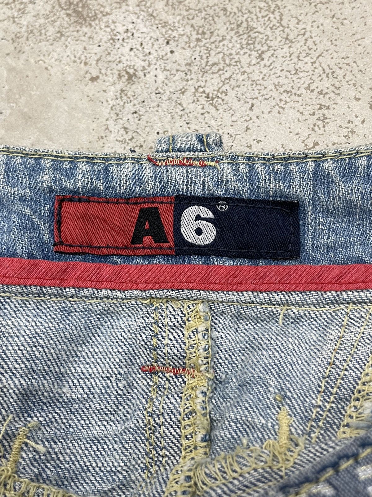 Hysteric Glamour Light Blue Mud Wash A6 Art Hysteric Style Distressed Denim Size US 30 / EU 46 - 24 Thumbnail