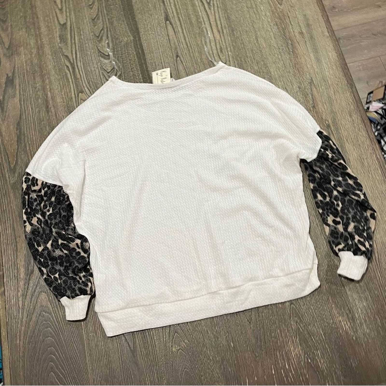 Vintage NWT Kenzie Parker Long Sleeve Top Cheetah Print Sleeves S Size S / US 4 / IT 40 - 7 Thumbnail