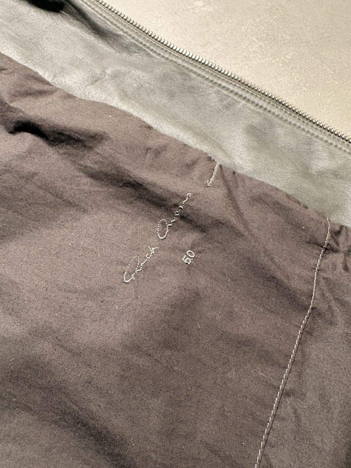 Rick Owens Rick Owens Grey Leather Hooded Jacket — Asymmetric Zip Size US M / EU 48-50 / 2 - 4 Thumbnail