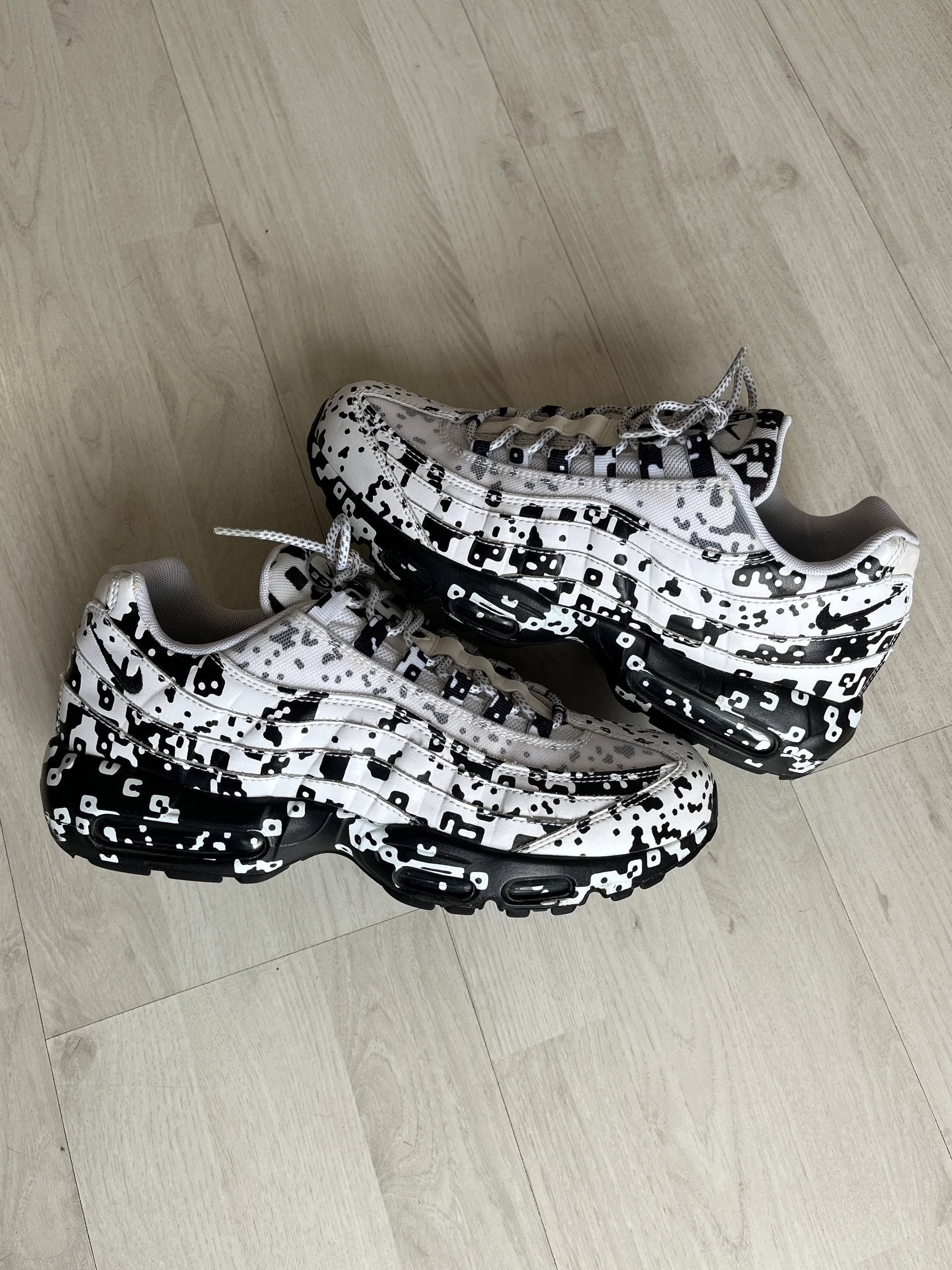 Cav Empt × Nike Nike Air Max 95 Cav empt Digi Camo Black White Size US 10.5 / EU 43-44 - 3 Thumbnail