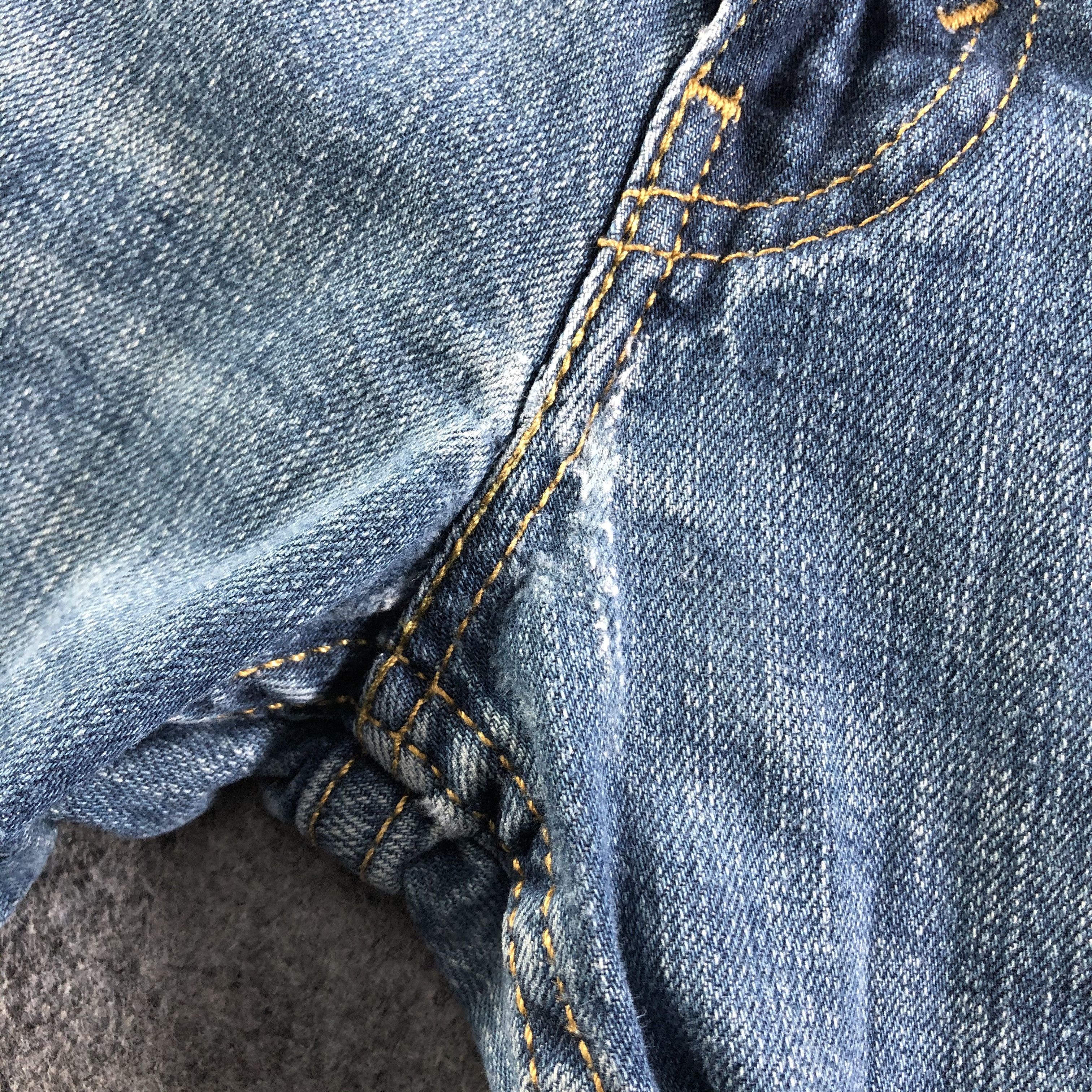 Levi's Vintage Blue Wash Levis 559 Jeans-J3384 Size US 39 - 7 Thumbnail