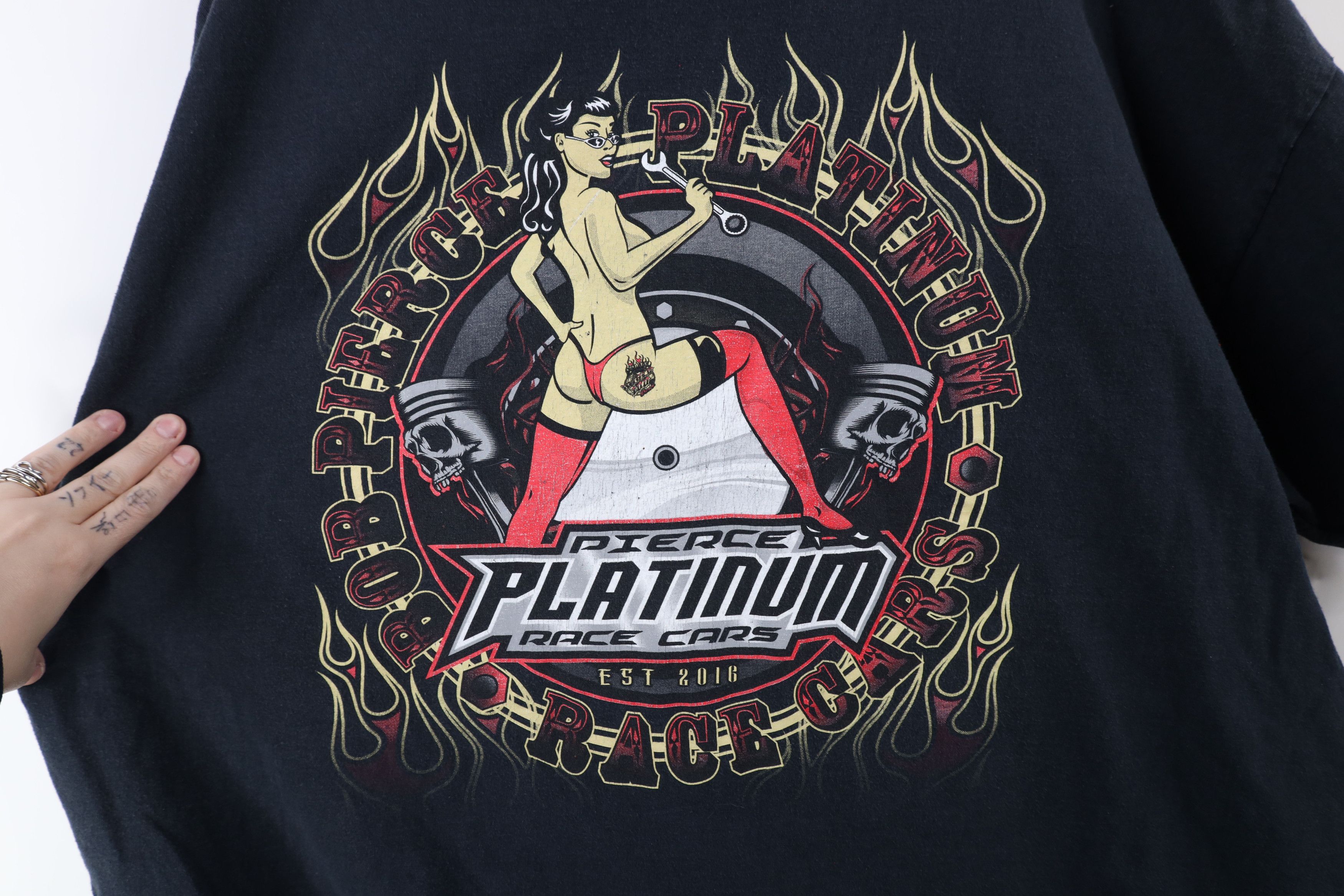 Vintage Y2K Streetwear Flames Pinup Girl Skull Car Racing T-Shirt Size US XXL / EU 58 / 5 - 4 Thumbnail