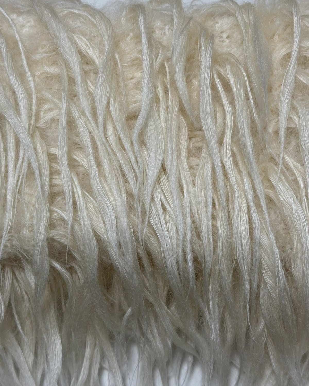 Issey Miyake ISSEY MIYAKE Fall Winter 2018 Shaggy Mohair Neck Warmer Size ONE SIZE - 3 Thumbnail