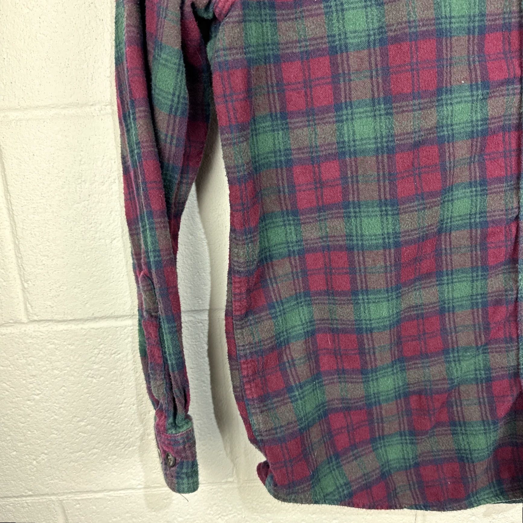 Vintage LL Bean Men's Plaid Flannel Shirt Large Green Red Button-Up Long Sleeve Shirt Size US L / EU 52-54 / 3 - 6 Thumbnail