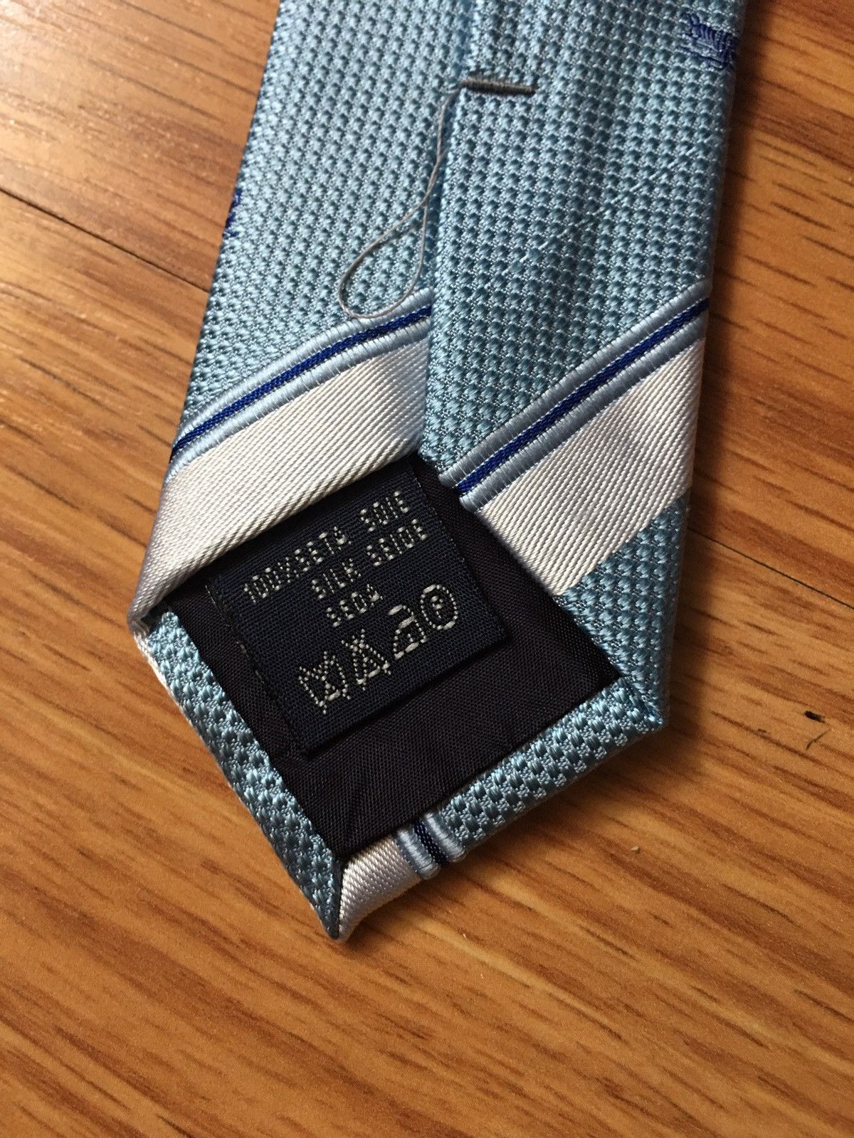Burberry Burberry London Blue Logo Designer Silk Mens Neck Tie Size ONE SIZE - 7 Thumbnail