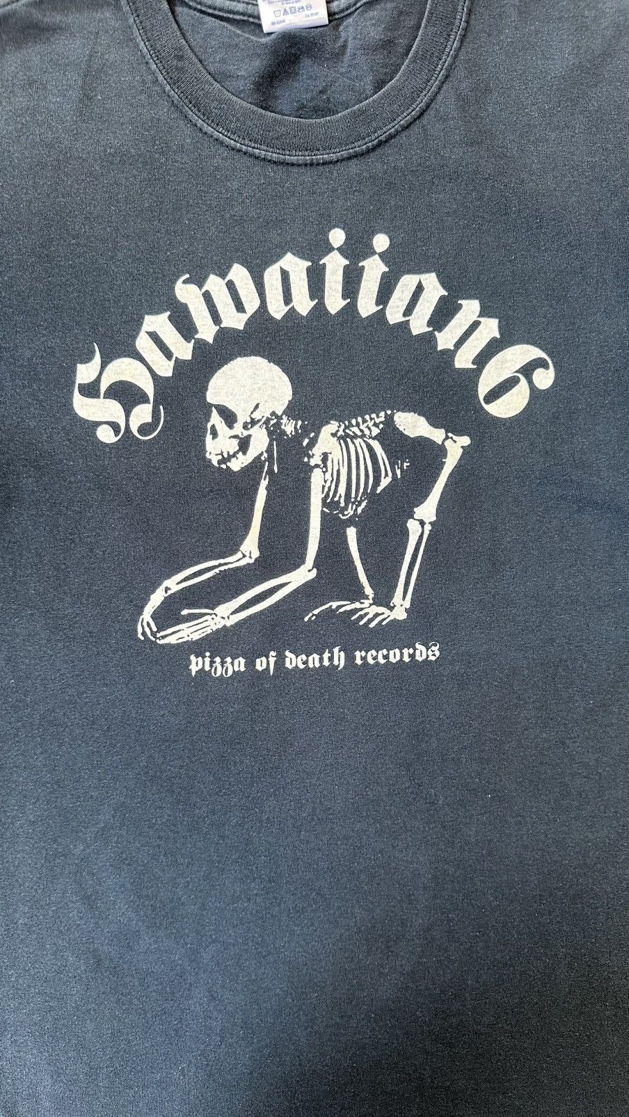 Band Tees HAWAIIAN 6 PIZZA OF DEATH RECORDS TEE Size US S / EU 44-46 / 1 - 2 Thumbnail