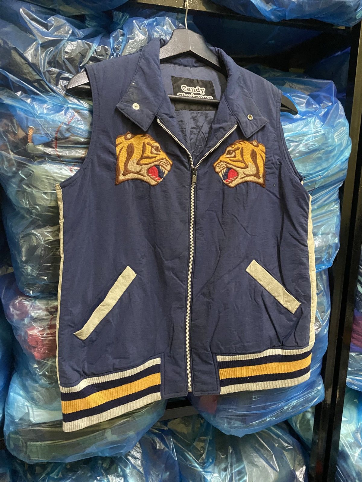 Japanese Brand Candy Stripper Fierce Animal Embroidered Tiger Vest Japan M Size US M / EU 48-50 / 2 - 3 Thumbnail