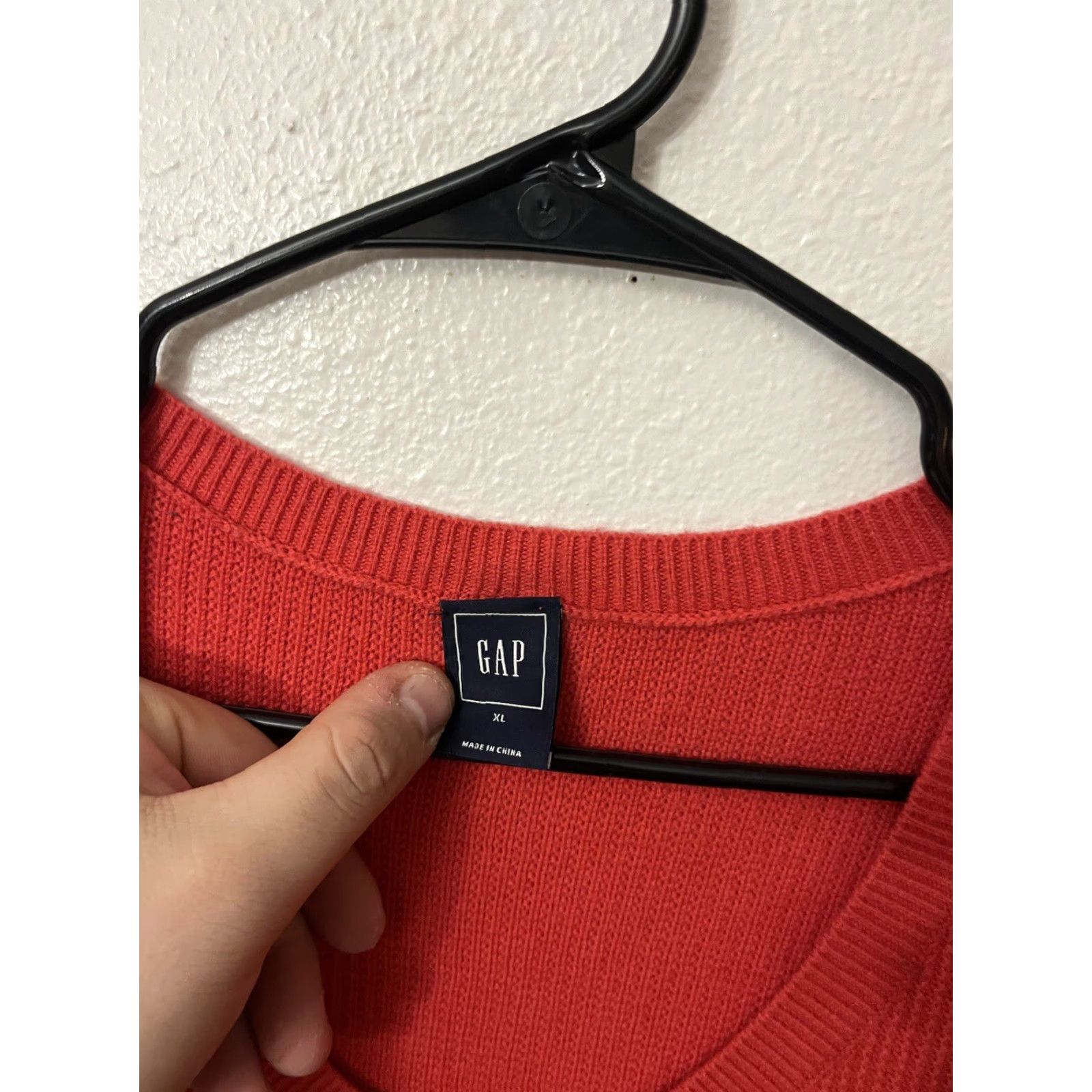 Gap Vintage Gap Red V-Neck Long Sleeve Sweater Women XL Pullover Classic Size XL / US 12-14 / IT 48-50 - 3 Thumbnail