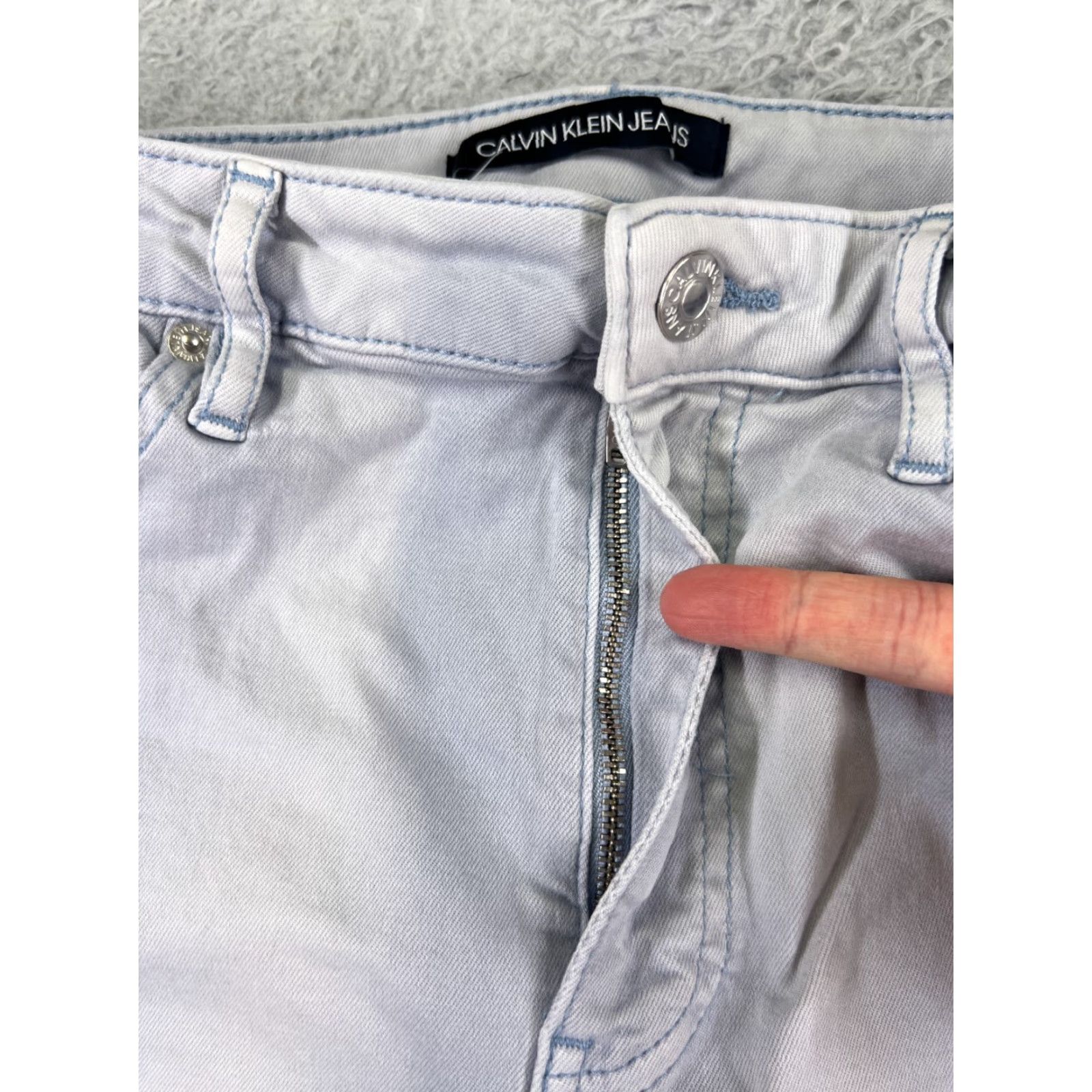 Calvin Klein VINTAGE Calvin Klein Jeans Womens 12 Purple Denim Skinny High Rise Stretch 28x26 White? (Oops) Size 34" / US 12 / IT 48 - 5 Thumbnail