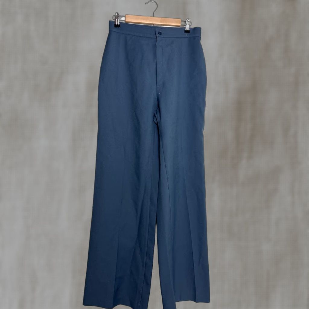 Levi's VINTAGE Levi's Pants Regular Men 30 34 Blue Polyester Chino Size 30x34 Mens Size US 30 / EU 46 - 1 Thumbnail
