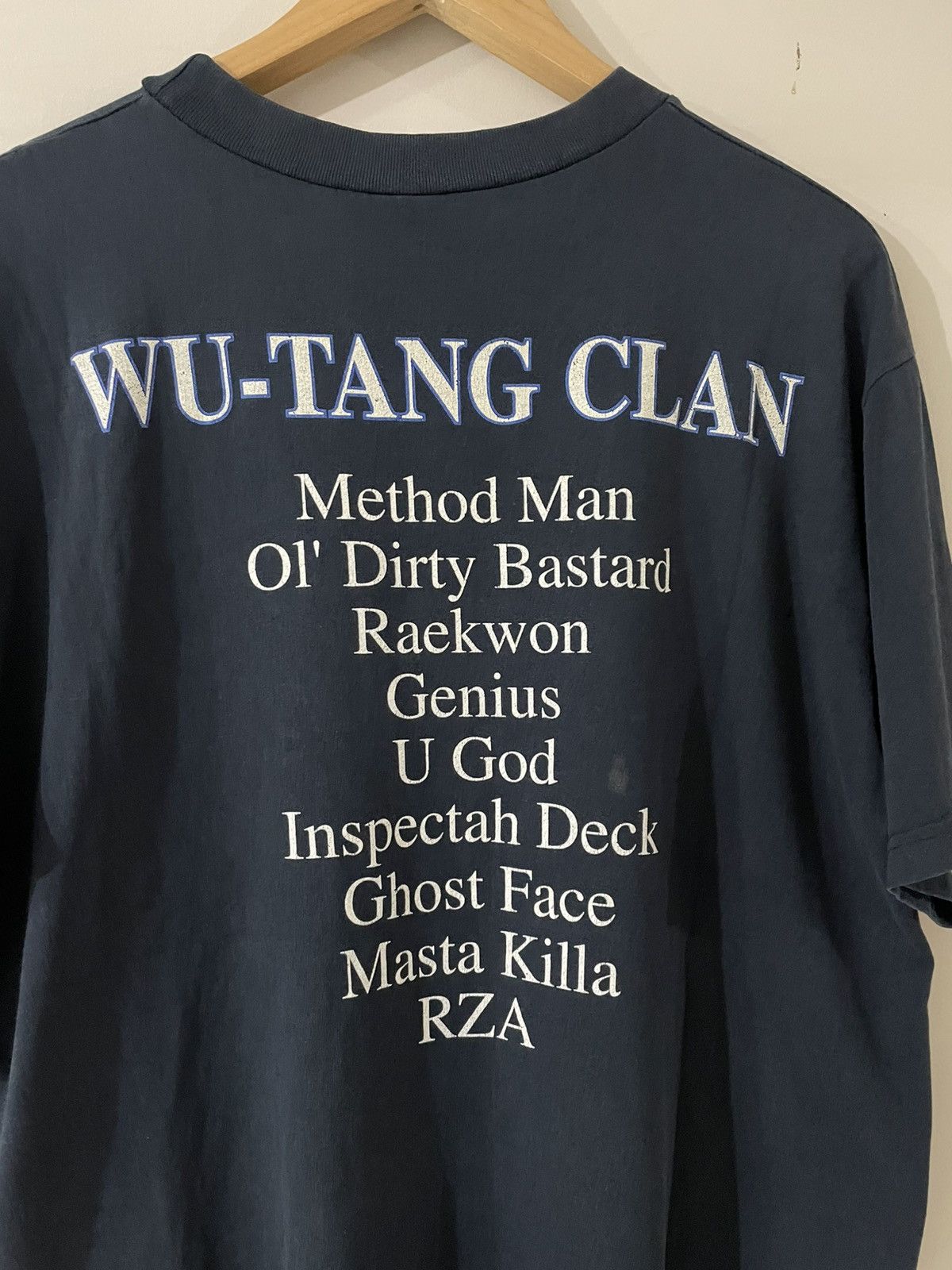 Rap Tees Vintage 90s Wu-Tang Clan Aussie Variant Rap tee Size US L / EU 52-54 / 3 - 6 Thumbnail