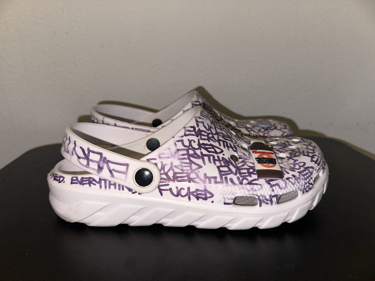 ineverheardofyou Ineverheardofyou Fuck Everything Crocs 8 Size US 8.5 / EU 41-42 - 4 Thumbnail