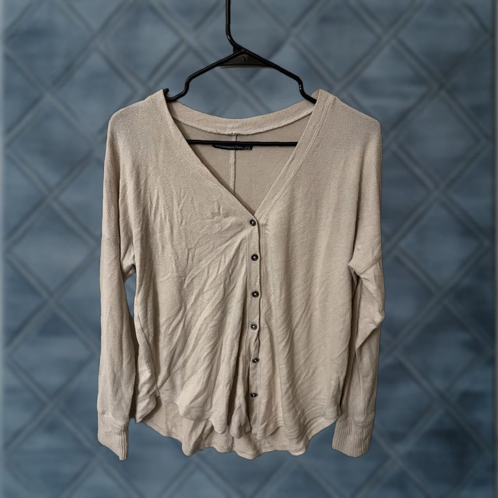 Abercrombie & Fitch Abercrombie & Fitch Cardigan Women XS V-Neck Beige Button Open-Knit Sweater" Size XS / US 0-2 / IT 36-38 - 1 Thumbnail