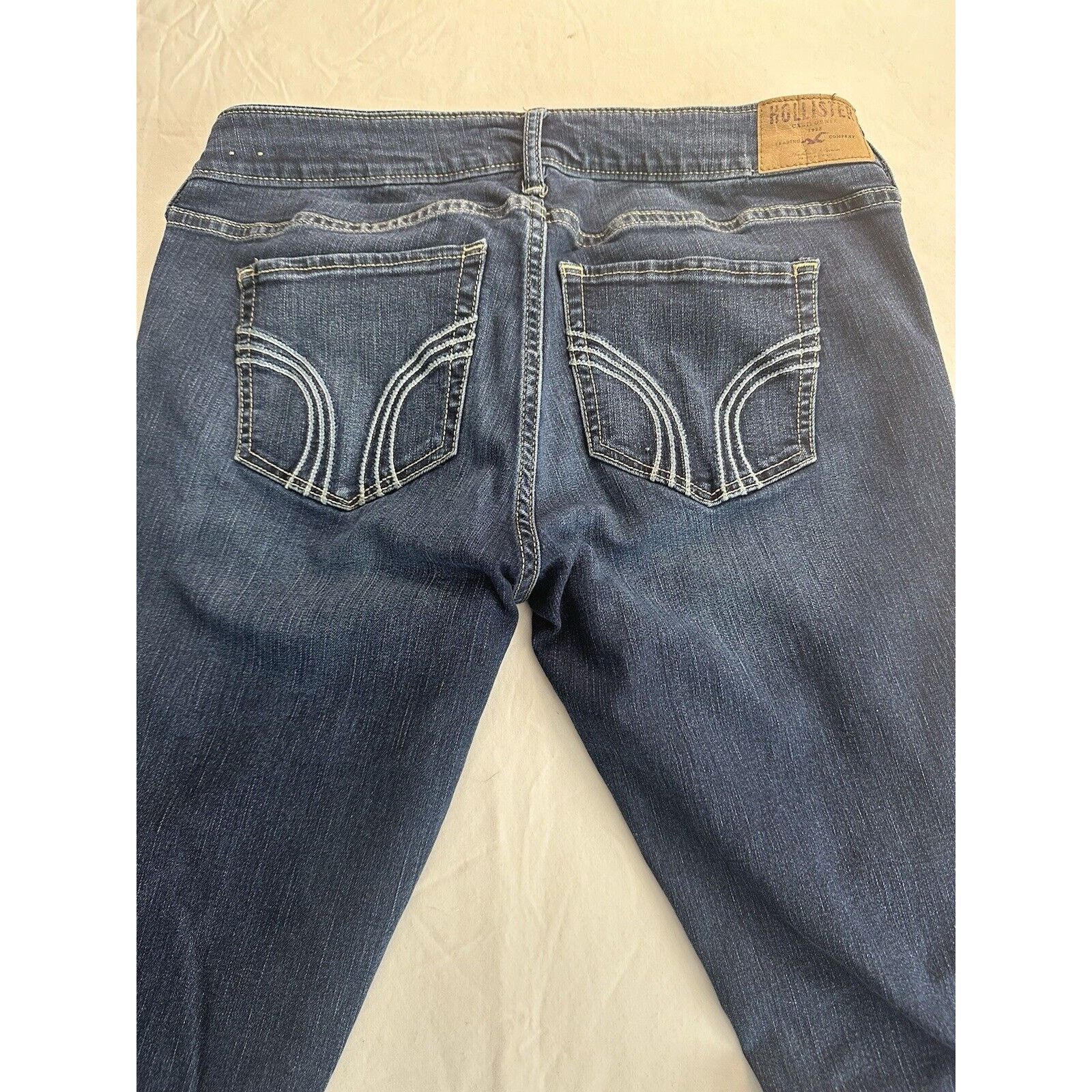 Hollister Hollister California Jeans Blue 11R, 30x31 Dark Wash Denim Size 32" / US 10 / IT 46 - 10 Thumbnail