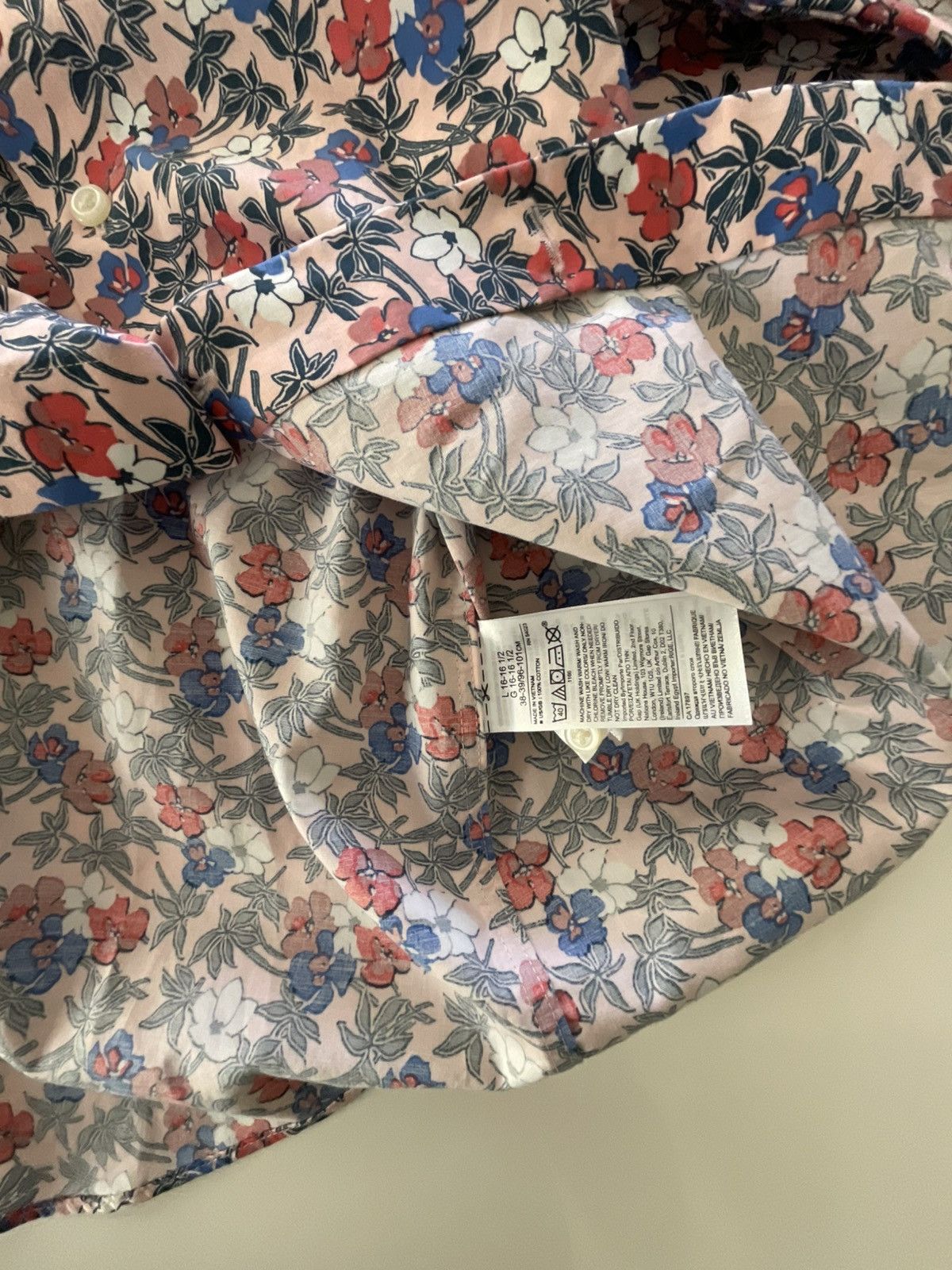 Banana Republic Banana Republic Untucked Slim Fit Button Up Size US L / EU 52-54 / 3 - 4 Thumbnail