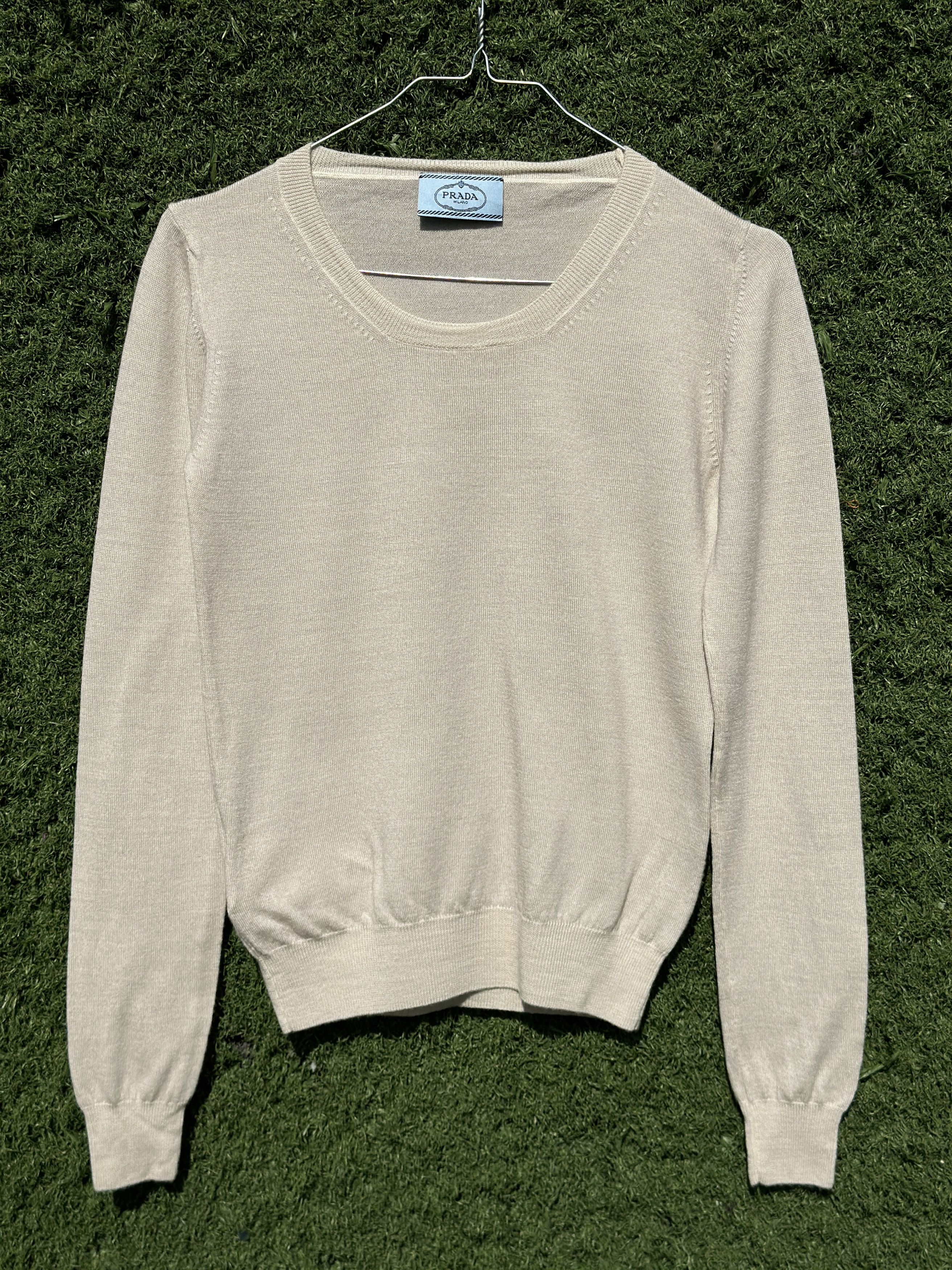 Prada Prada 100% Wool Fine Knit Sweater Structured Size 38 Size XS / US 0-2 / IT 36-38 - 2 Thumbnail