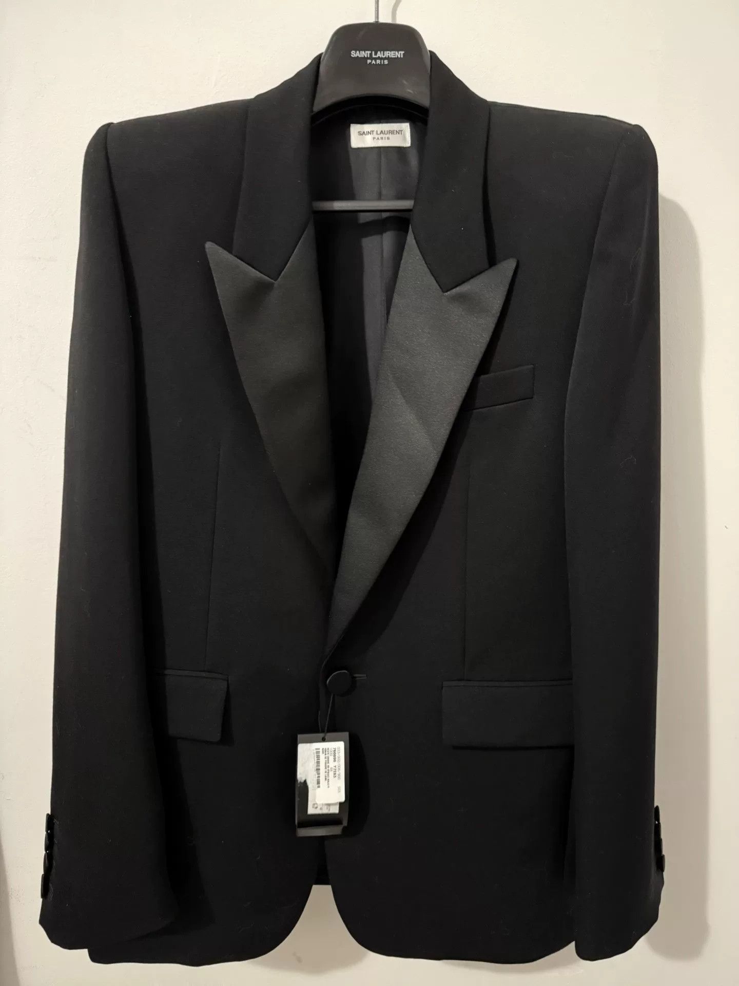 Saint Laurent Paris Saint Laurent Black Satin Smoking Jacket Size US M / EU 48-50 / 2 - 1 Thumbnail