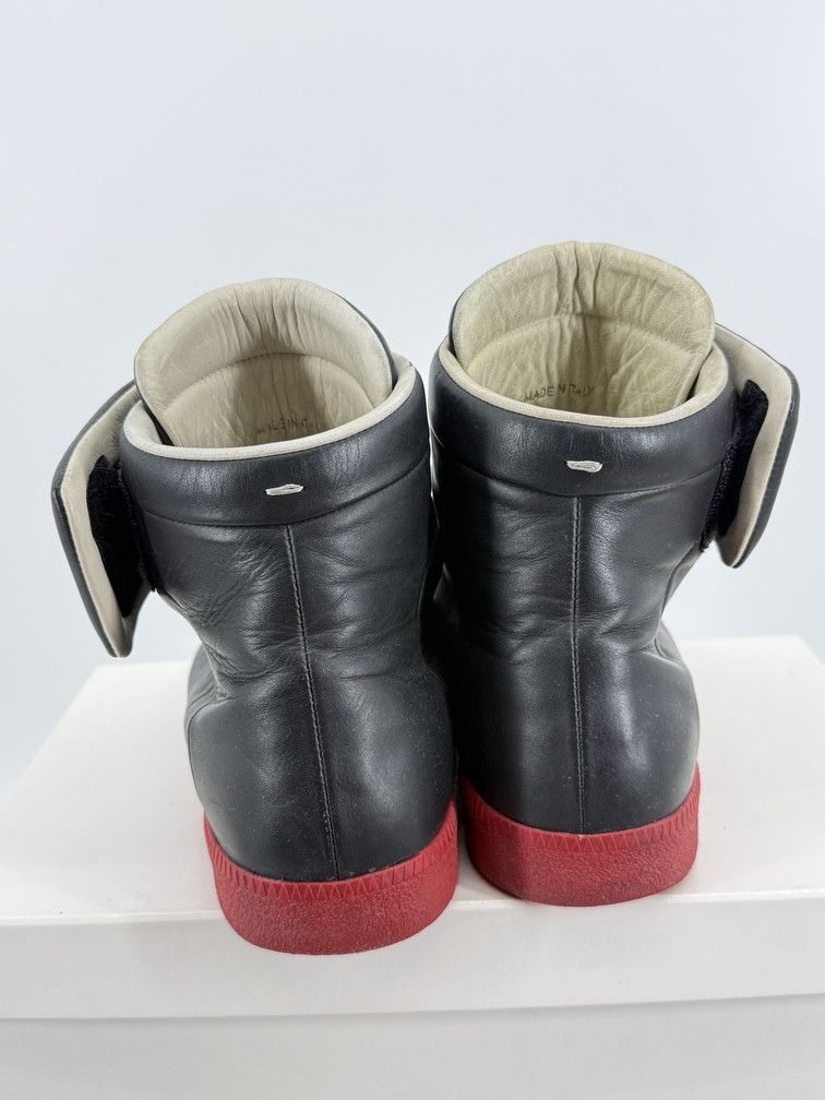 Maison Margiela Future High Black Red Size US 11 / EU 44 - 5 Thumbnail