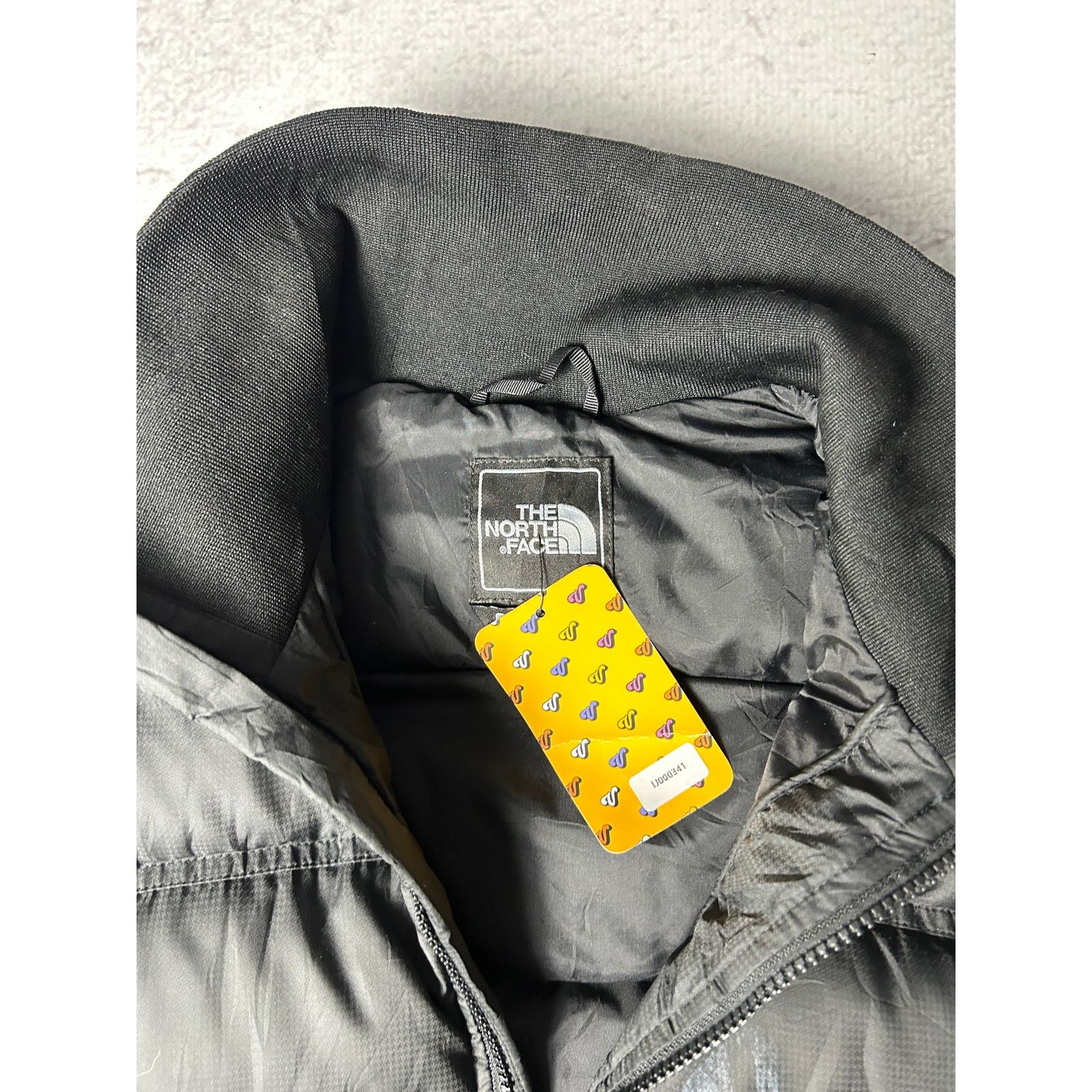 The North Face Vintage The North Face Insulated Vest - Women's Medium Size M / US 6-8 / IT 42-44 - 3 Thumbnail