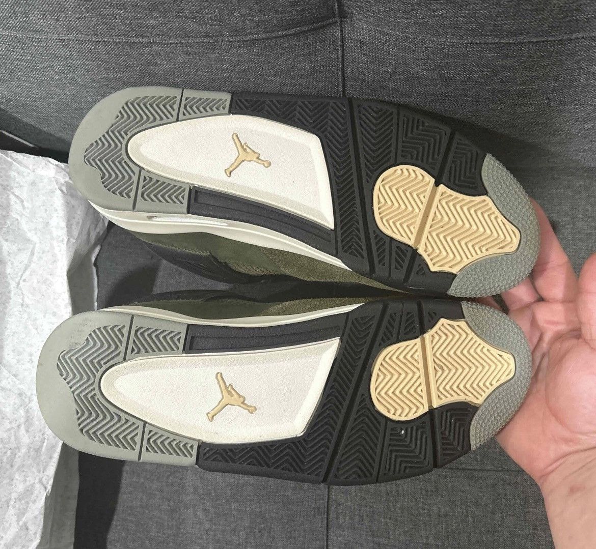 Jordan Brand Jordan 4 “Craft Olive” Size US 10 / EU 43 - 7 Thumbnail