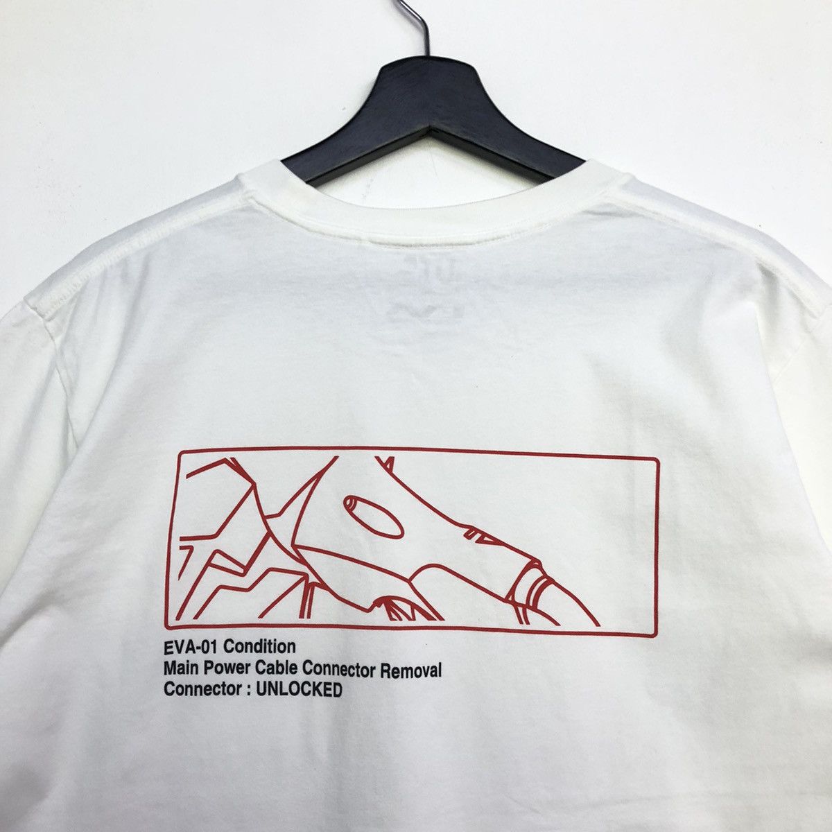 Anime Evangelion X Uniqlo Anime Pocket Tshirt Size US XL / EU 56 / 4 - 9 Thumbnail