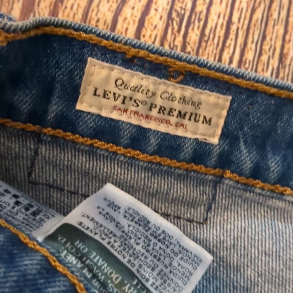 Levi's Levis premium 501 button fly distressed shorts size 26 Size 26" / US 2 / IT 38 - 3 Thumbnail