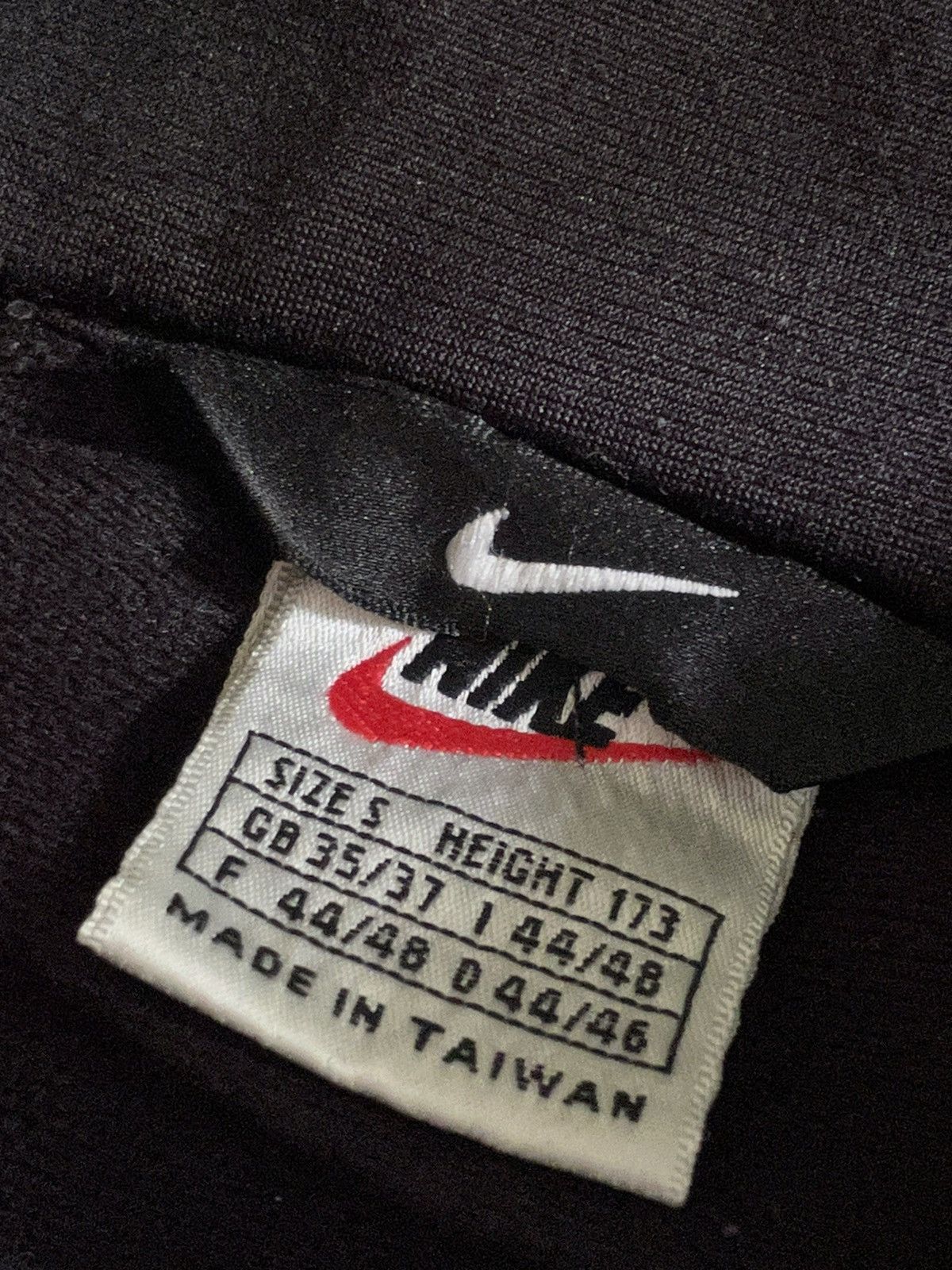 Nike × Vintage Vintage Nike Y2K Zip Up Sweatshirt Custom Avant Garde RARE Size US S / EU 44-46 / 1 - 9 Thumbnail