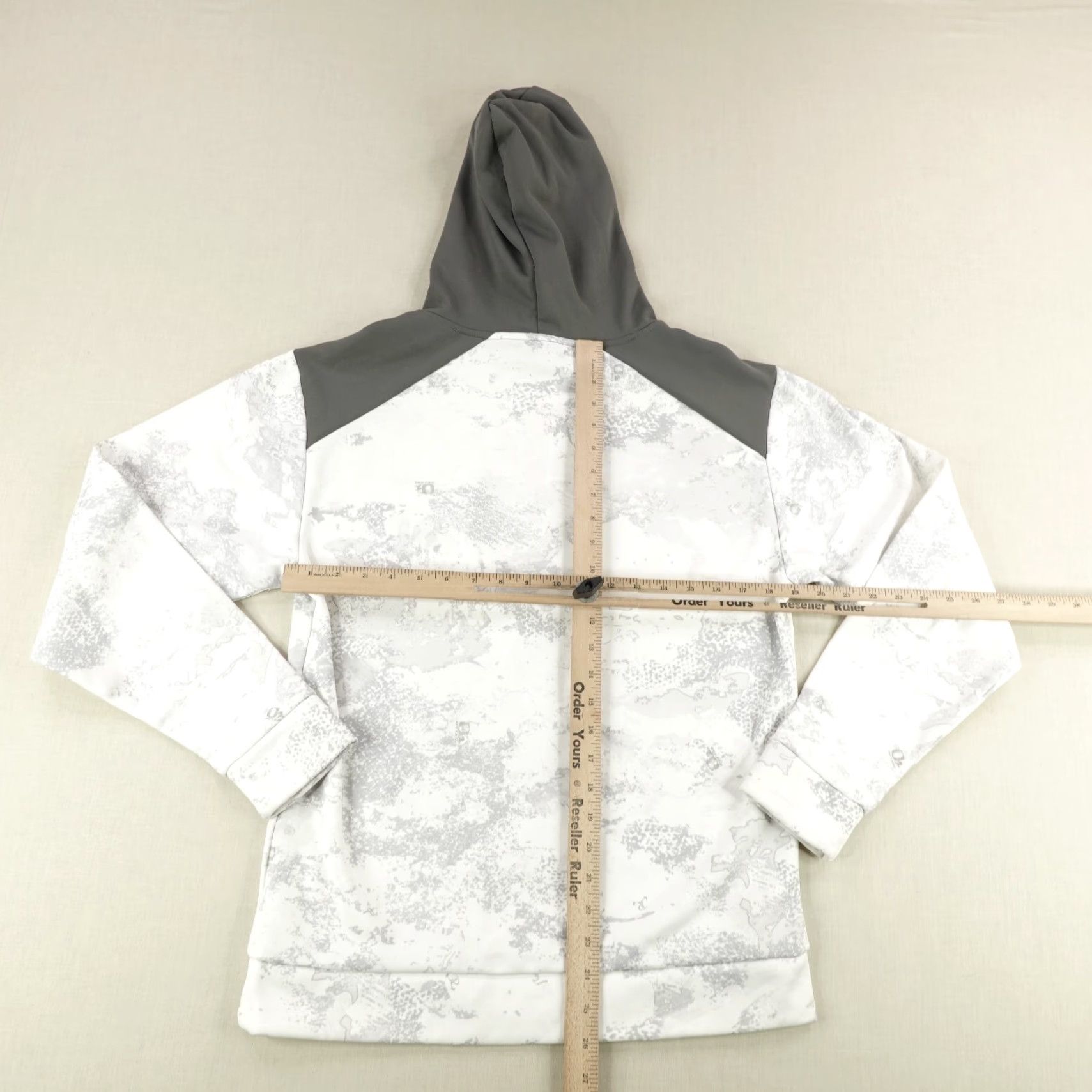 Vintage Cabela's Hoodie Mens Small White Gray Snow Camouflage O2 Octane Hunting Sweatshirt Size US S / EU 44-46 / 1 - 6 Thumbnail