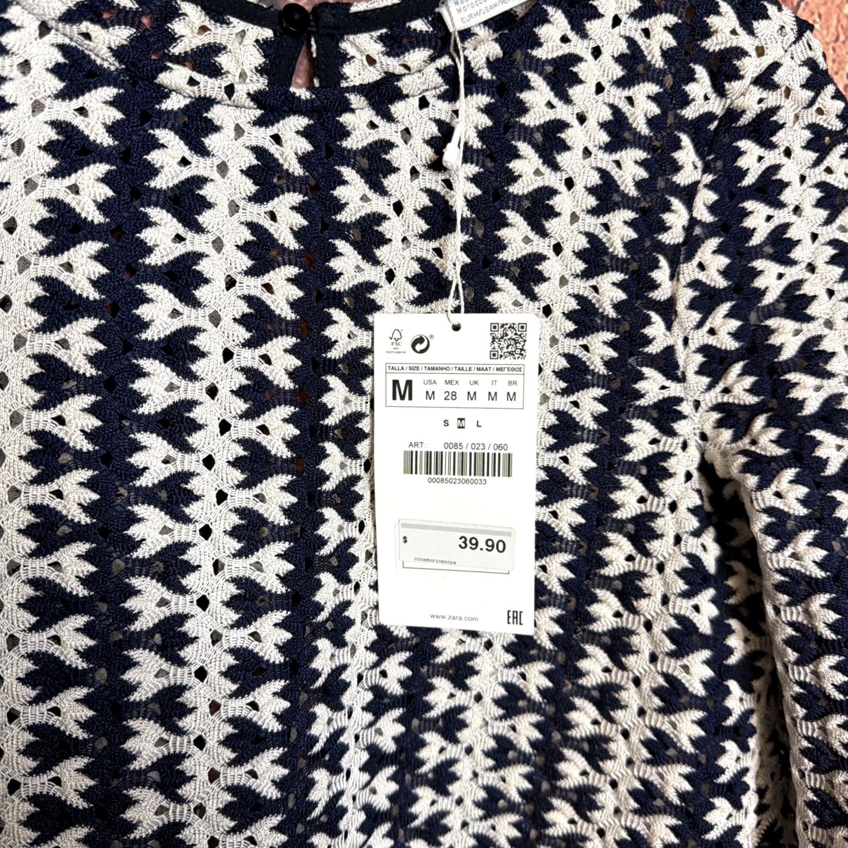 Zara ZARA Crochet Women's Blouse Long Sleeve Open Back Blue/White Size M NWT Womens Size M / US 6-8 / IT 42-44 - 2 Thumbnail