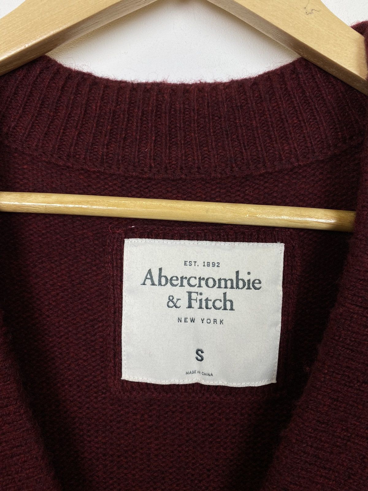 Abercrombie & Fitch Abercrombie & Fitch Y2K Knit Cardigan Patchwork Logo Size US S / EU 44-46 / 1 - 3 Thumbnail