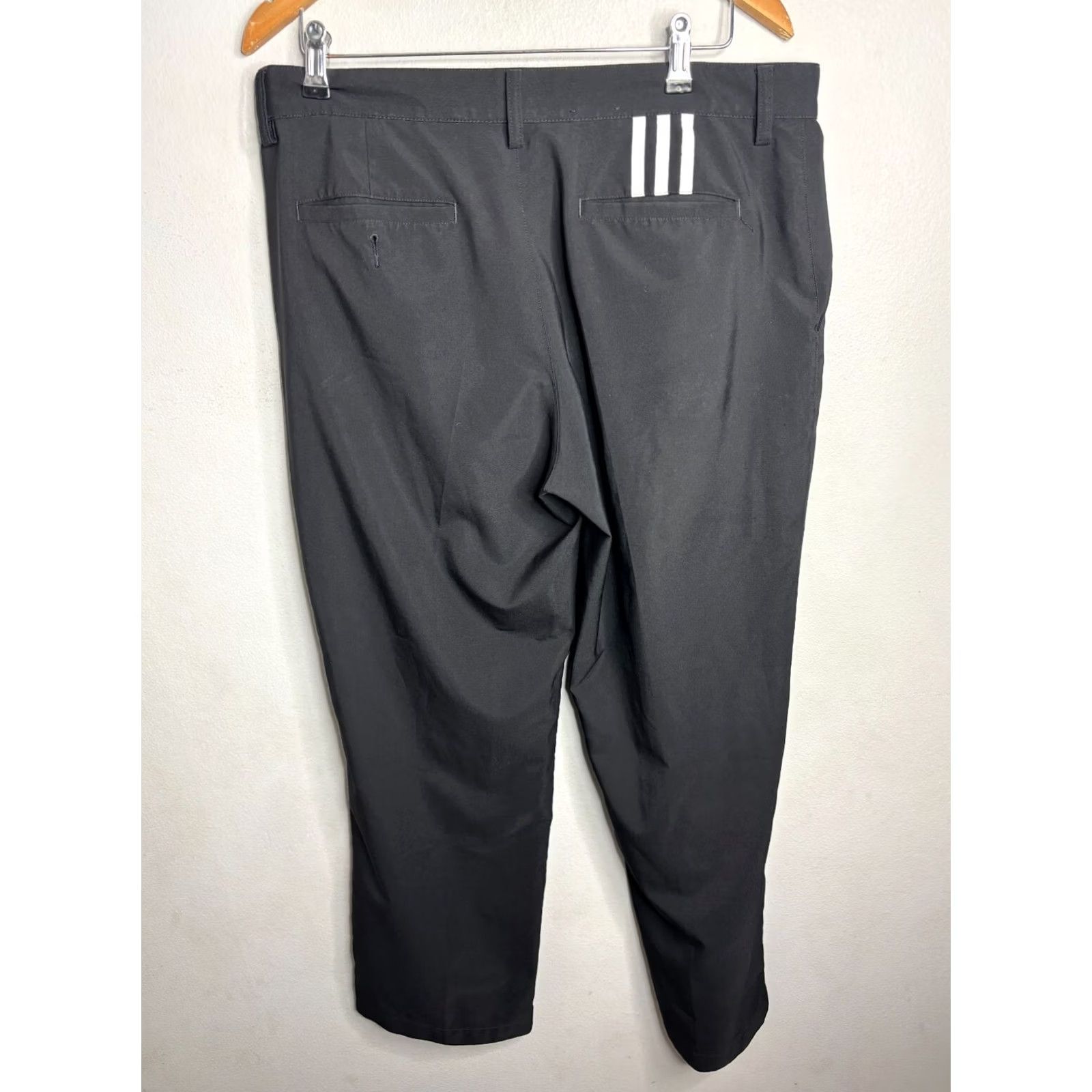 Adidas Adidas Pants Mens 34 x 30 Black Performance Tech Golf Chino 5743 Pants Mens Regular Black Golf Chino 34 Inseam 30in Adidas Men Black 34x30 Size US 34 / EU 50 - 5 Thumbnail