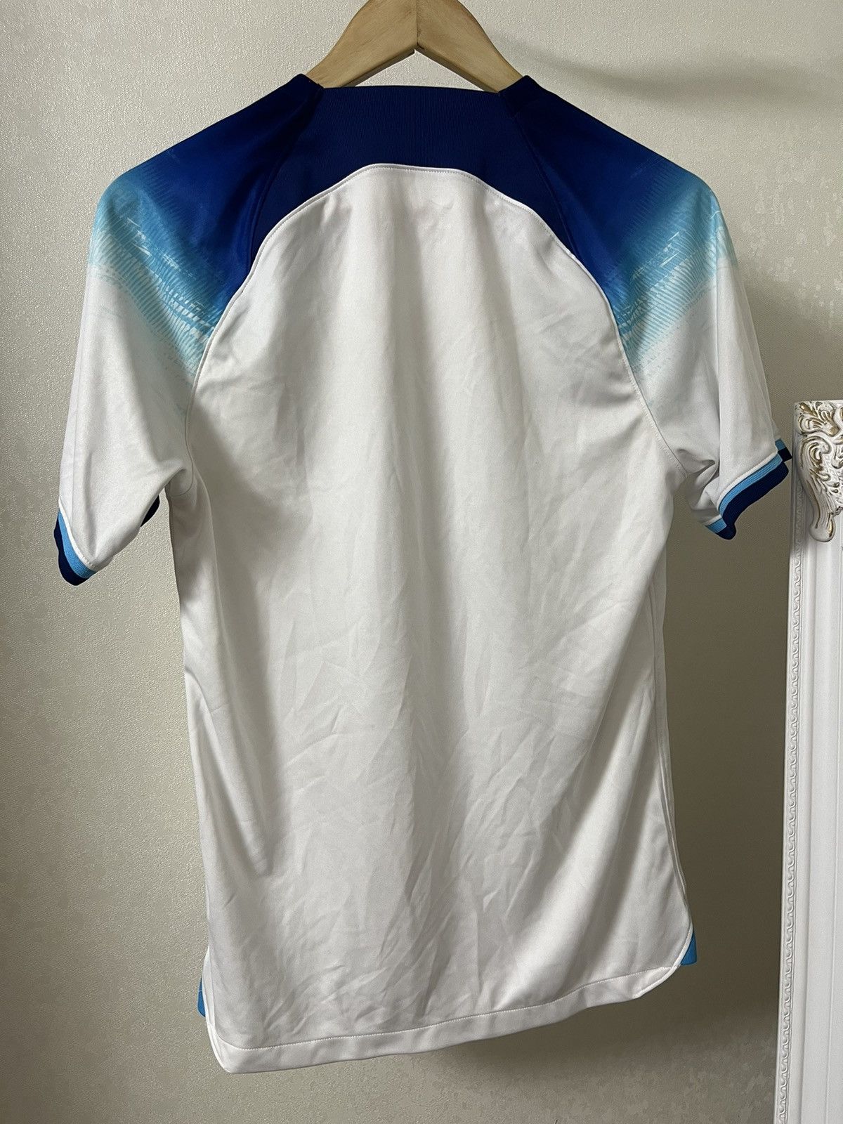 Nike Nike England Home 2023 Blokecore Jersey Size US S / EU 44-46 / 1 - 2 Thumbnail