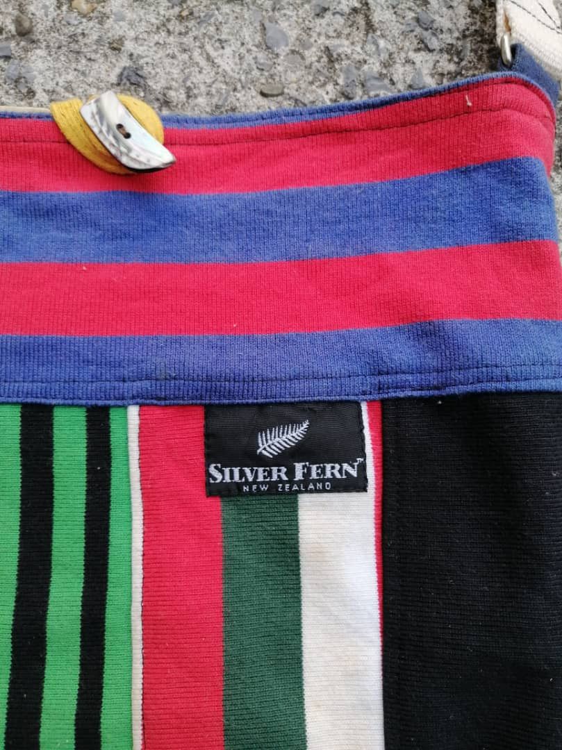 Other Silver Fern New Zealand Colour Block Sling Bag Size ONE SIZE - 8 Thumbnail