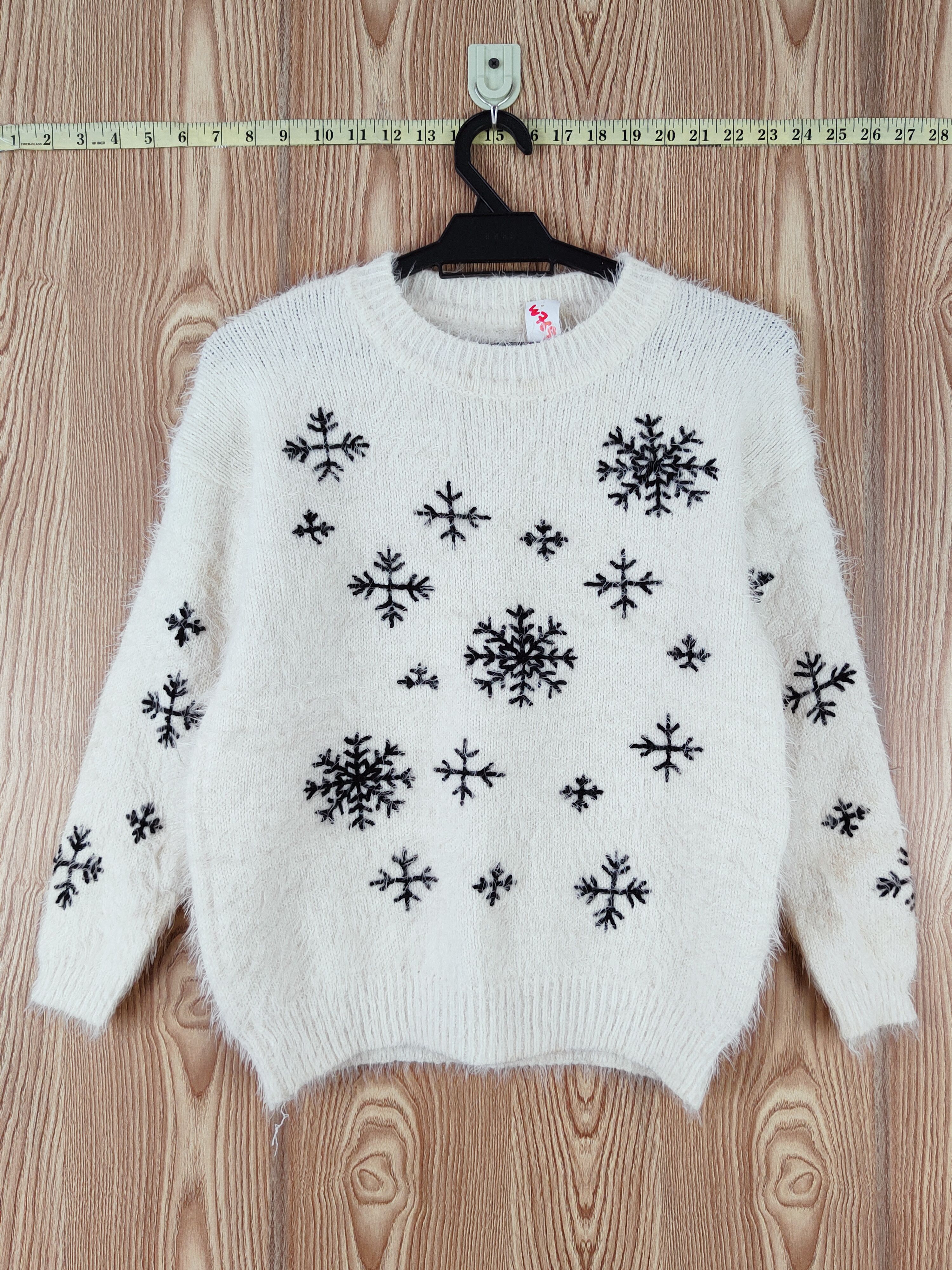 Japanese Brand Japanese Brand Ivory Shag Shaggy Fur Mohair Knitwear #W769 Size S / US 4 / IT 40 - 1 Thumbnail