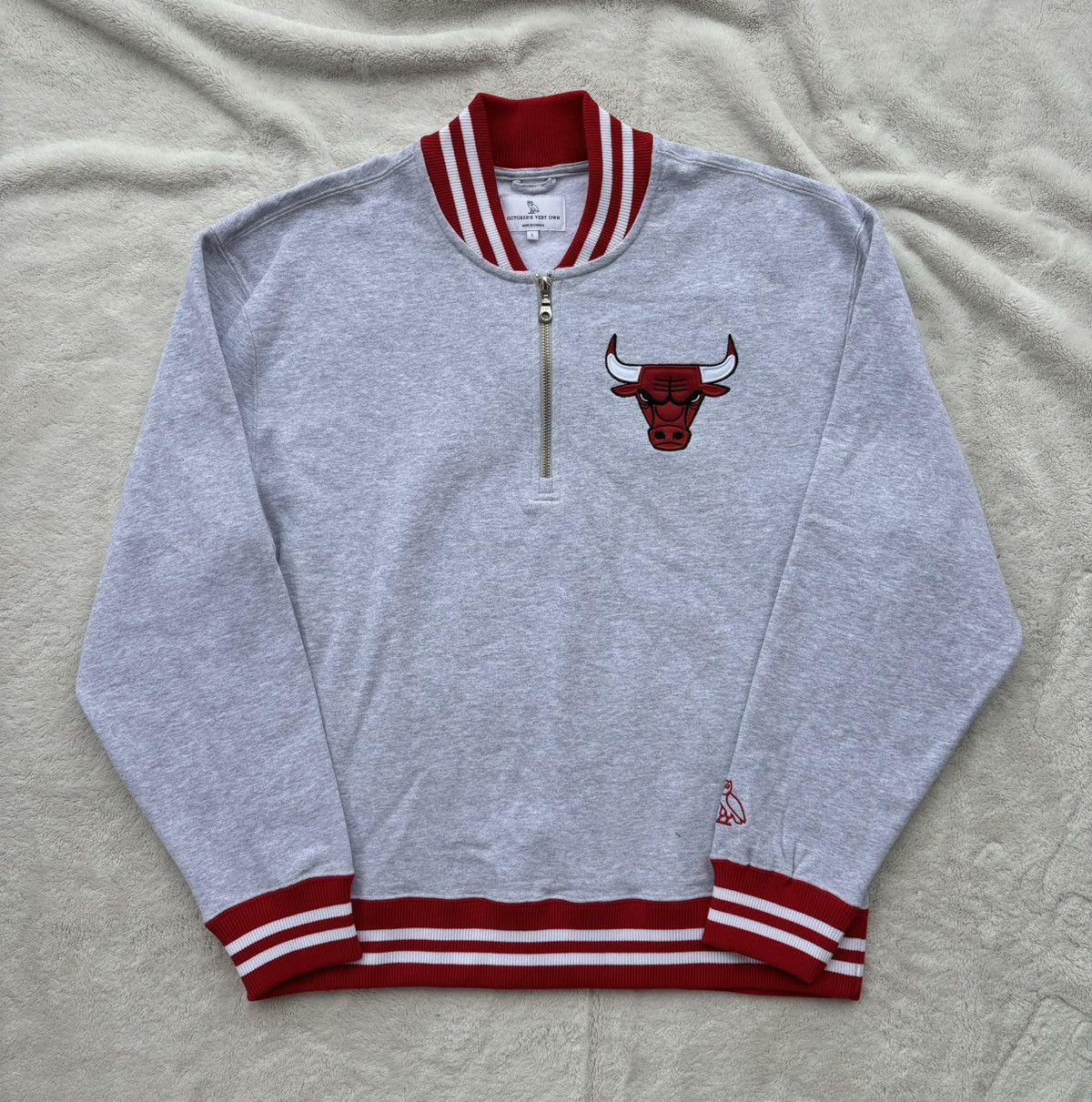 October's Very Own OVO x Chicago Bulls Grey Quarter Zip Sweater Size US L / EU 52-54 / 3 - 1 Thumbnail