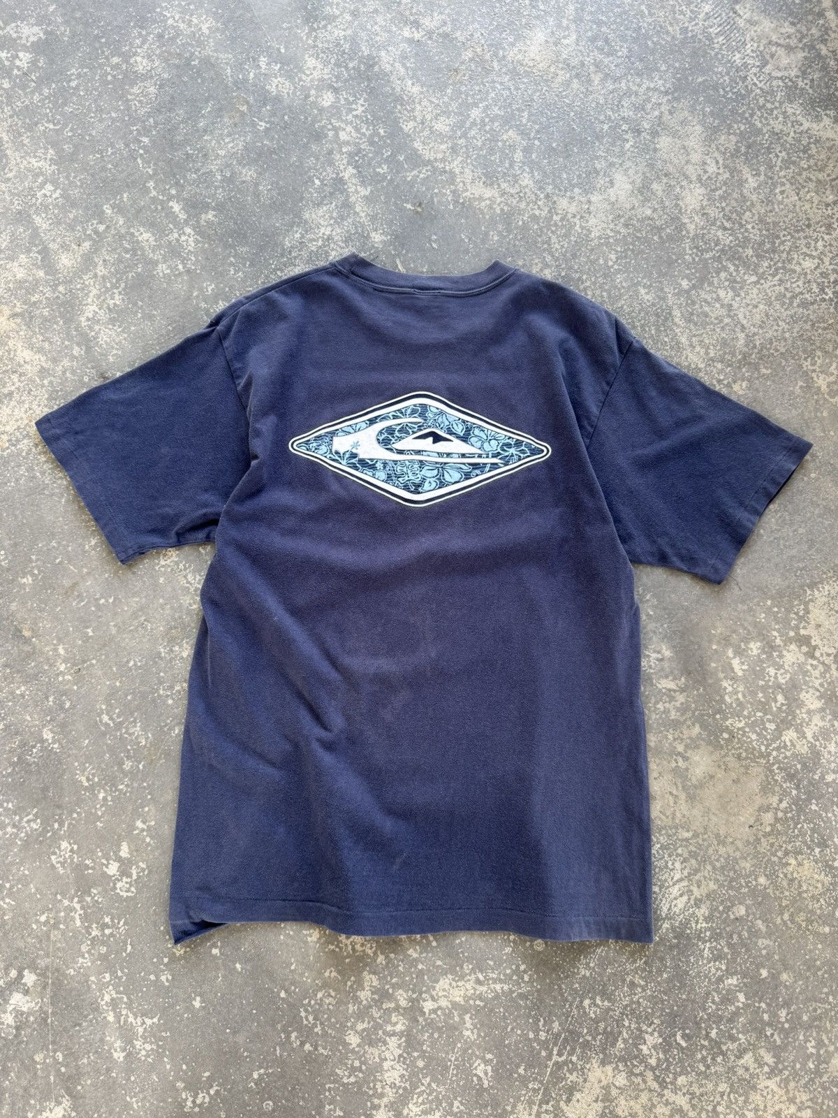 Vintage Vintage 90’s Quiksilver Tee Size US M / EU 48-50 / 2 - 5 Thumbnail