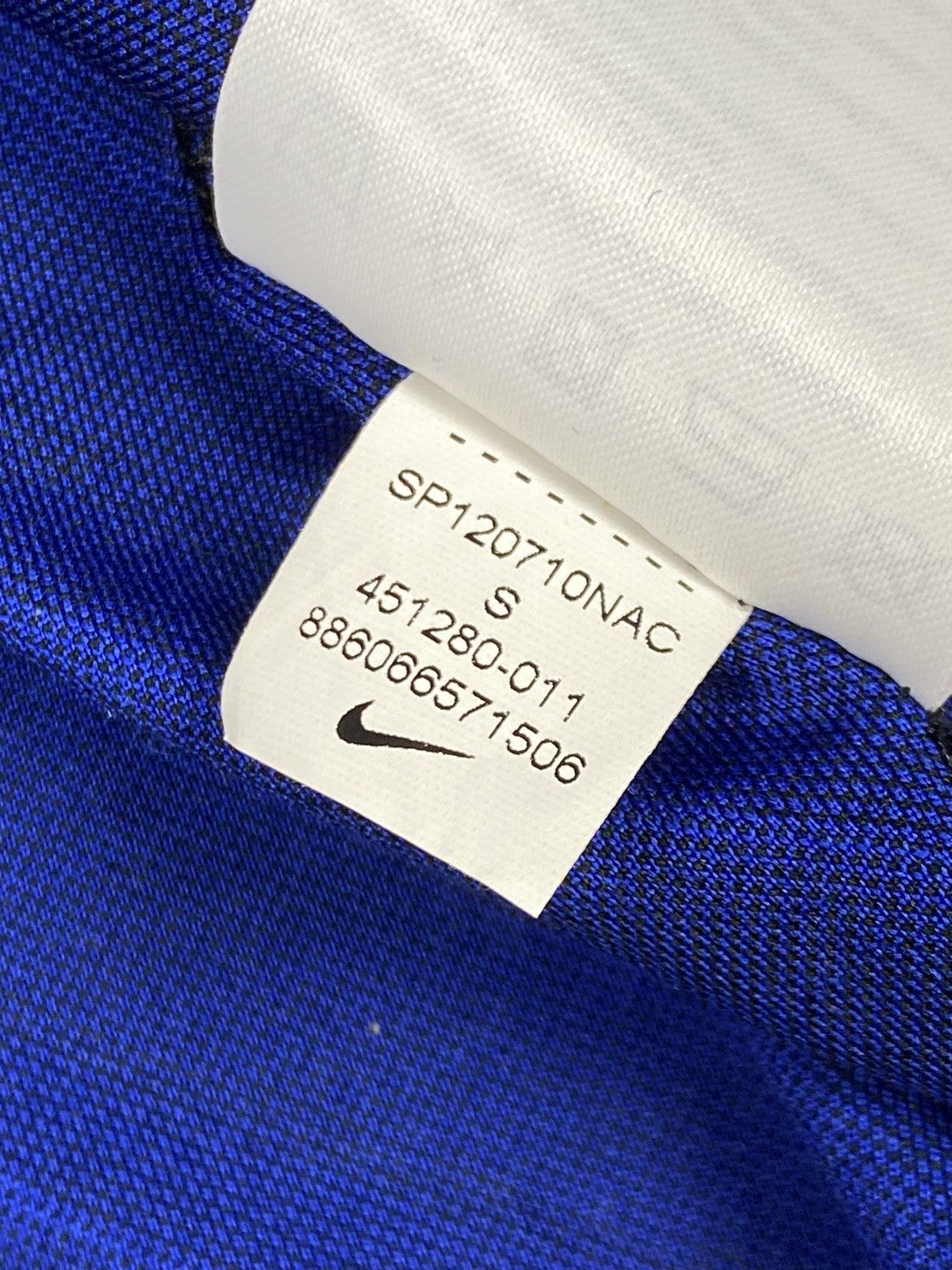 Nike Nike Running Element Dri Fit Long Sleeve Jersey Size S Size US S / EU 44-46 / 1 - 11 Thumbnail