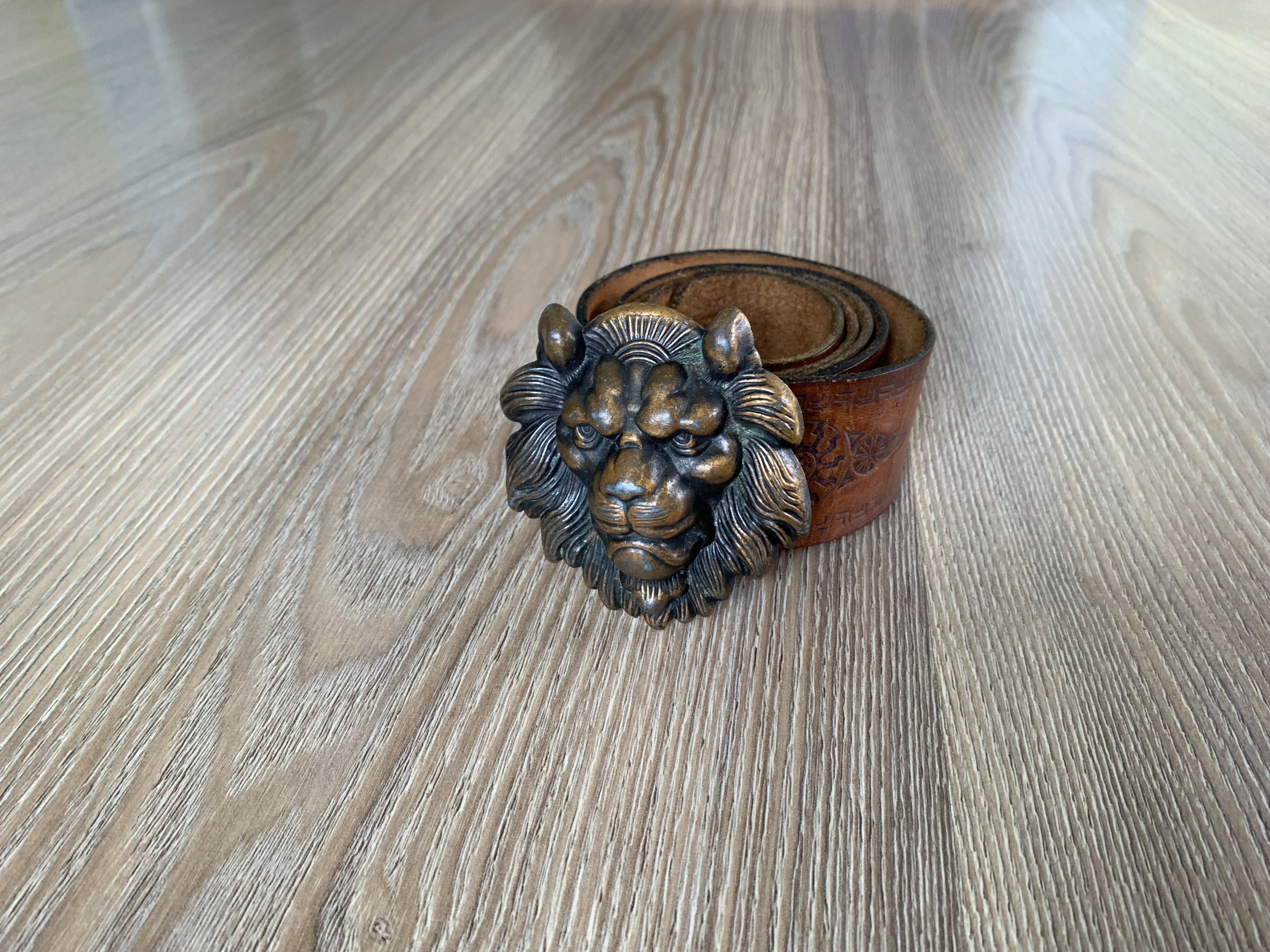 Handmade × Vintage Lion Head Handmade Embossed Leather Belt Size ONE SIZE - 1 Thumbnail