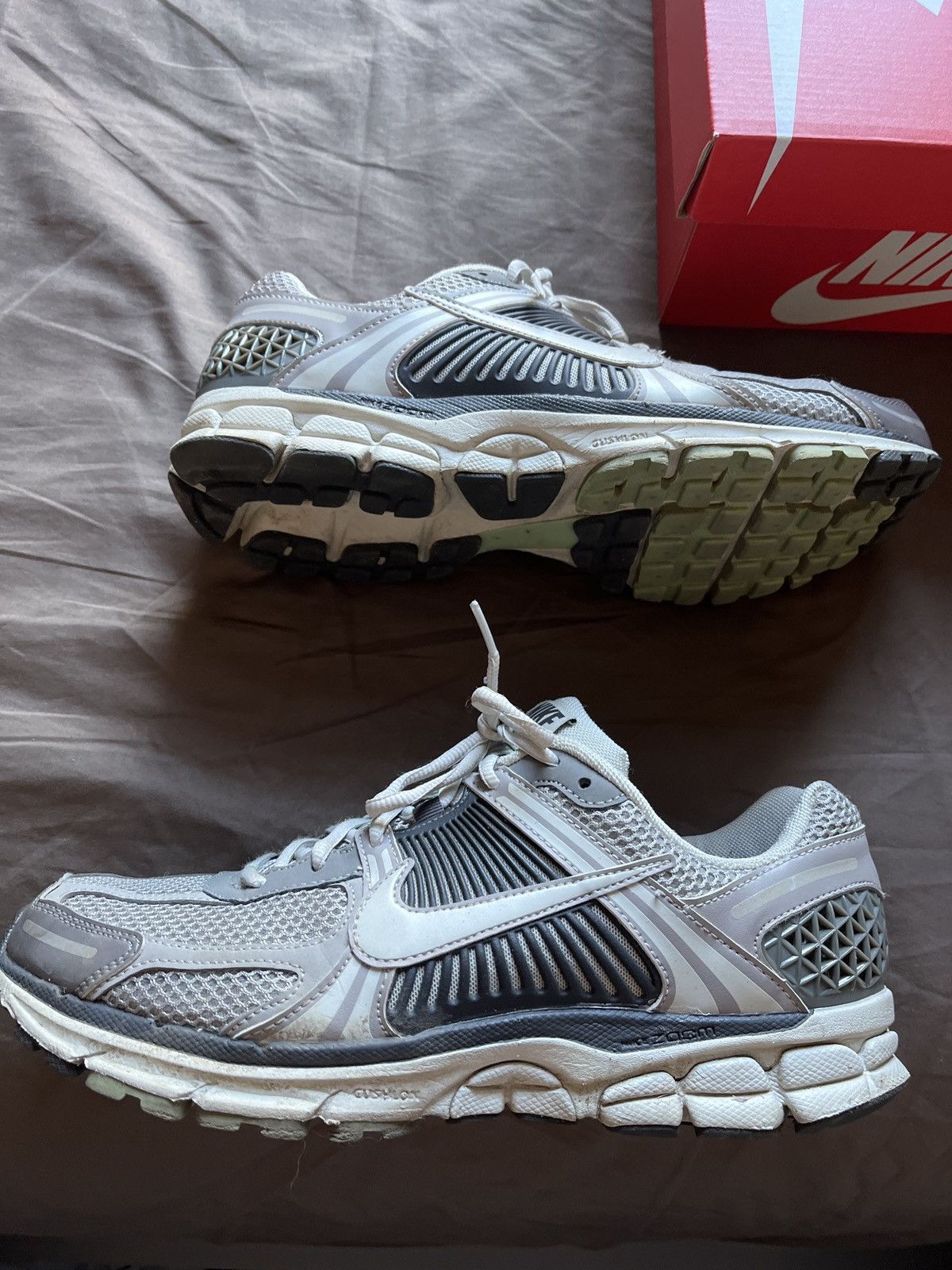Nike Nike vemero 5 Size US 12 / EU 45 - 2 Thumbnail
