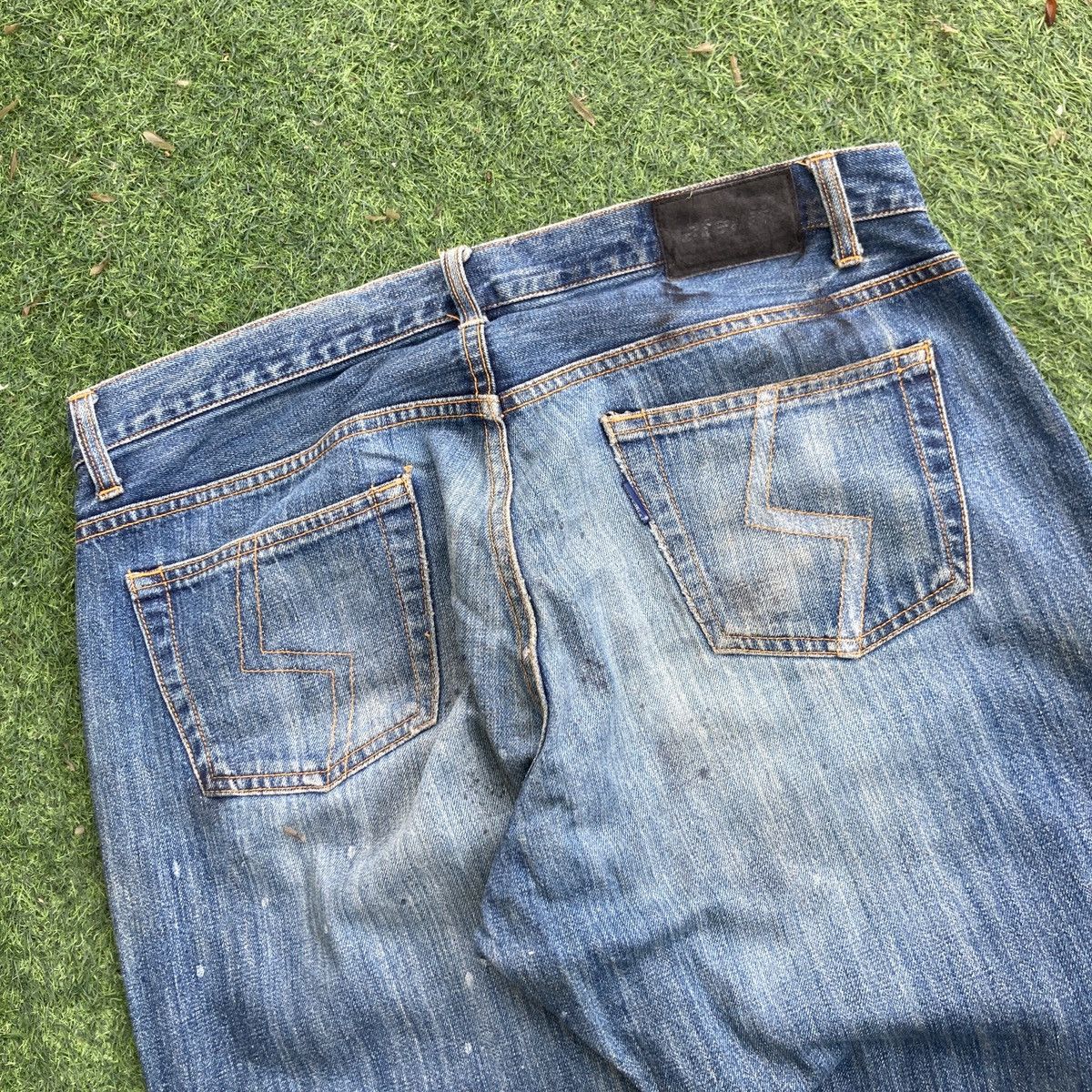 If Six Was Nine × Japanese Brand × Vintage VINTAGE SATELLITE SELVEDGE DISTRESSED JEANS Size US 36 / EU 52 - 8 Thumbnail